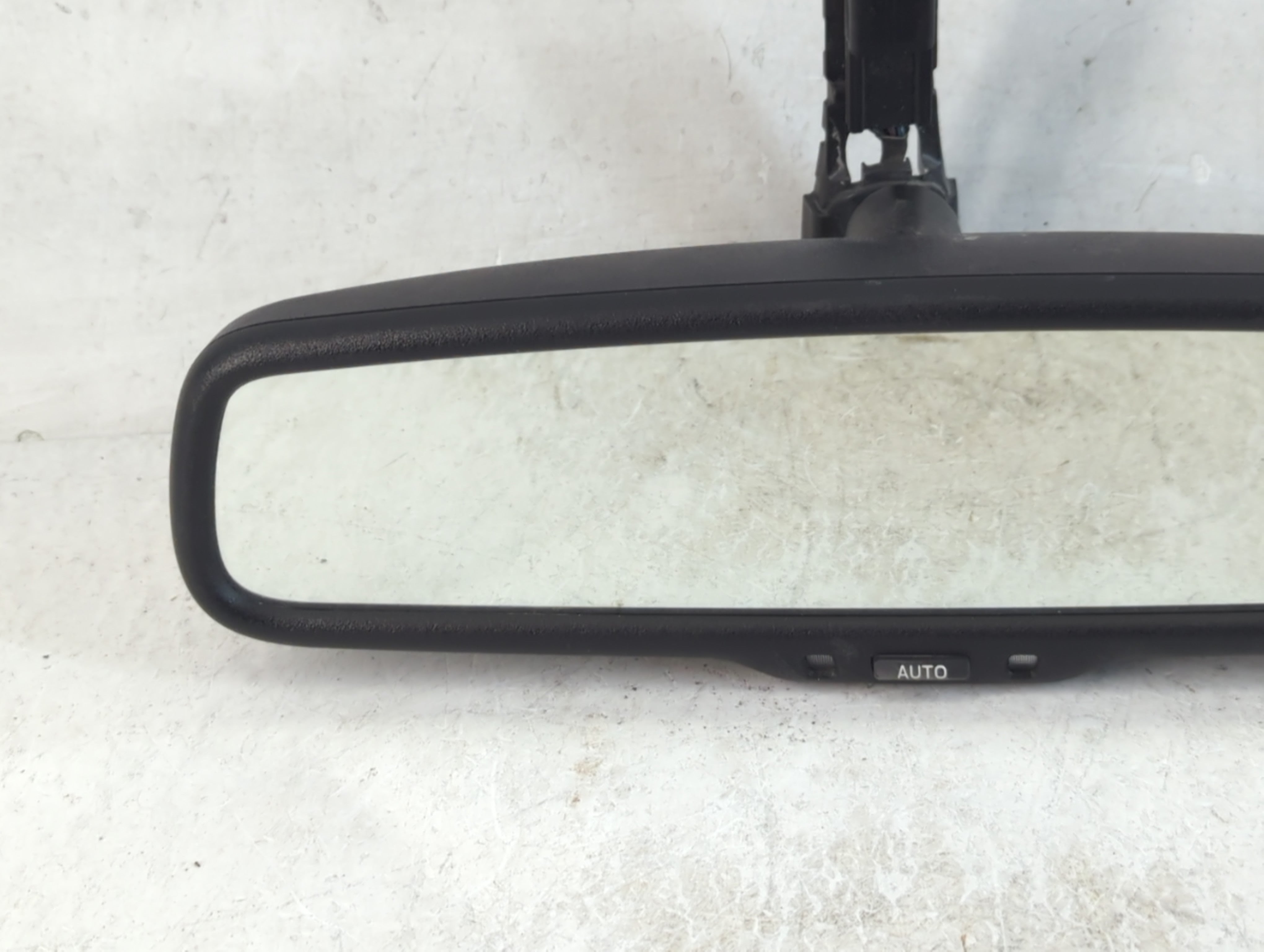 2013-2015 Toyota Rav4 Rear View Mirror Oem - Oemusedautoparts1.com