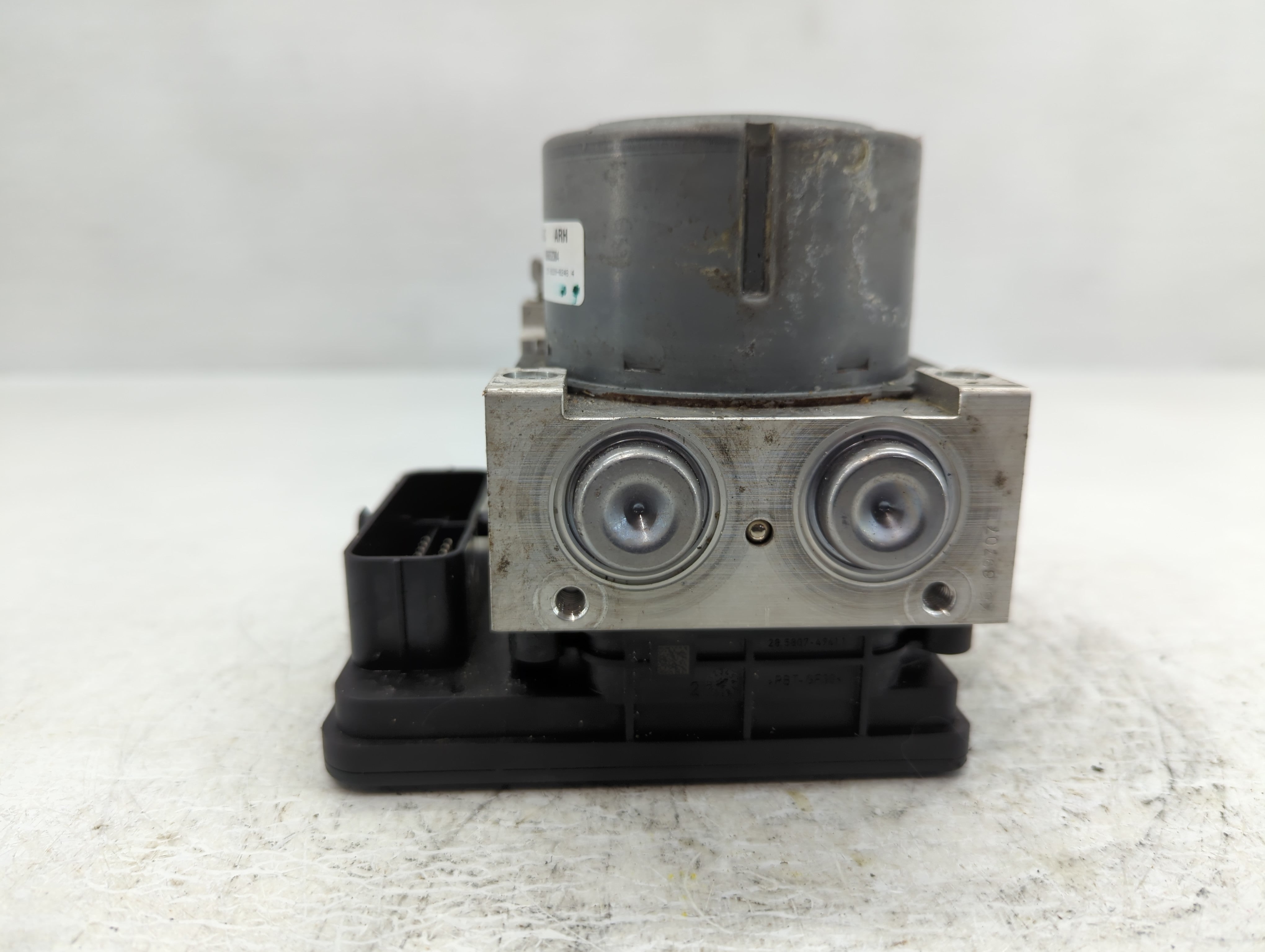2014-2016 Cadillac Ats ABS Pump Control Module Replacement P/N:23468631 Fits Fits 2014 2015 2016 OEM Used Auto Parts - Oemusedautoparts1.com