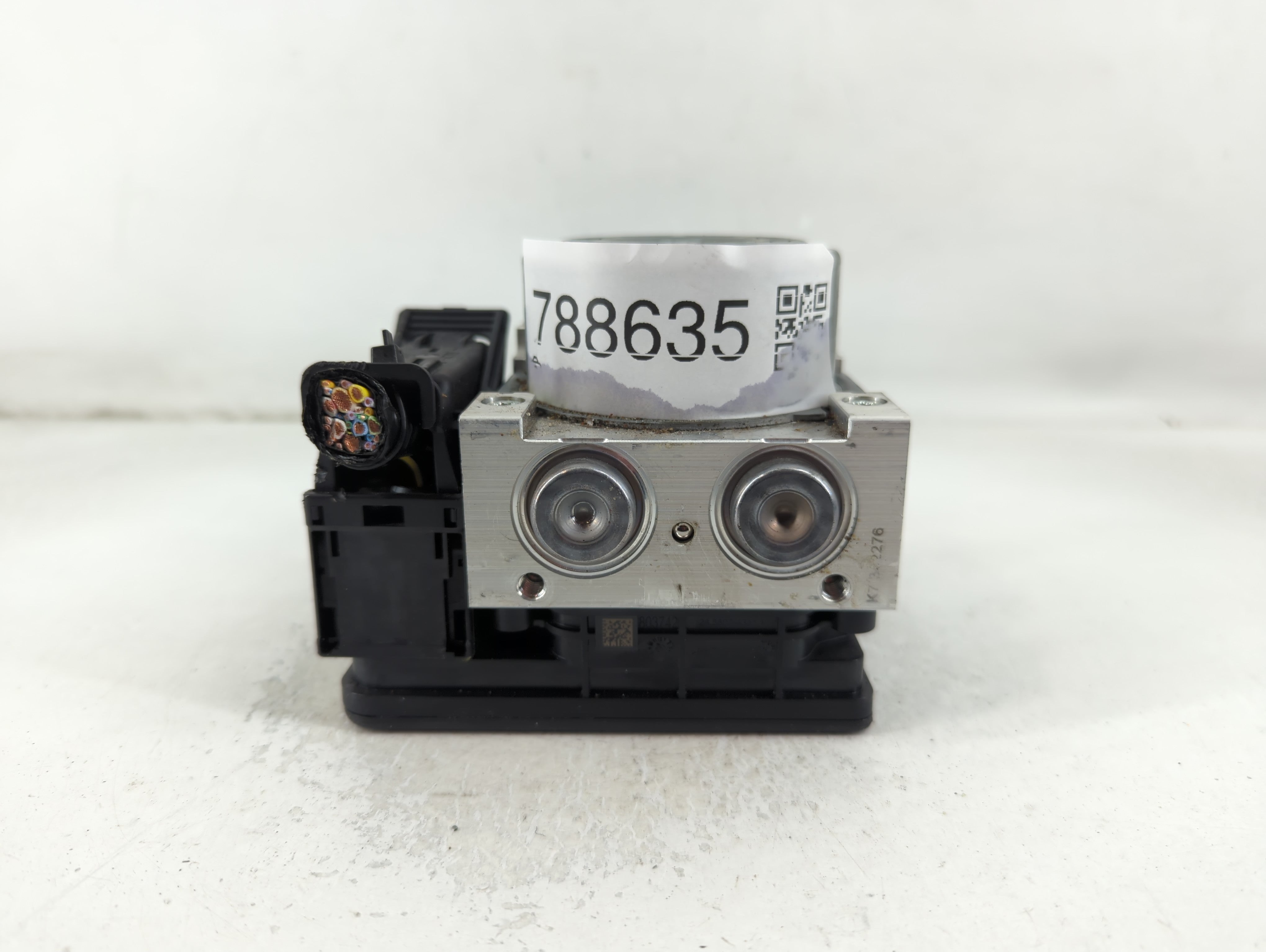 2019-2020 Ford Edge ABS Pump Control Module Replacement P/N:M2GC-2B373-DA Fits Fits 2019 2020 OEM Used Auto Parts - Oemusedautoparts1.com
