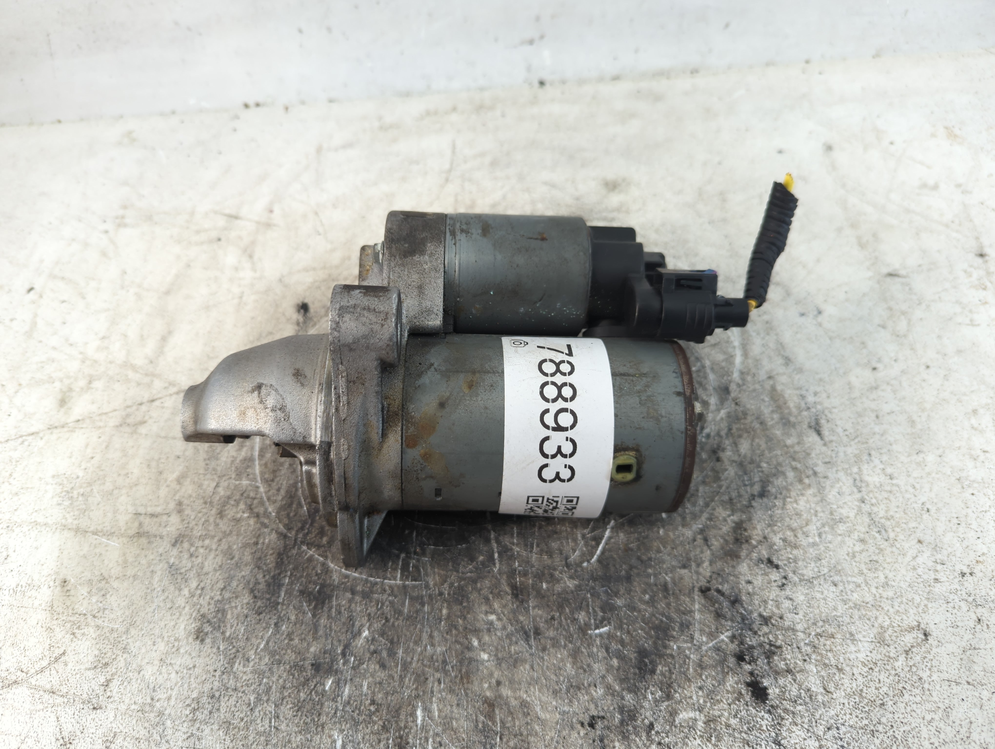 2013-2015 Cadillac Ats Car Starter Motor Solenoid OEM P/N:438000-0680 12655467 Fits OEM Used Auto Parts - Oemusedautoparts1.com