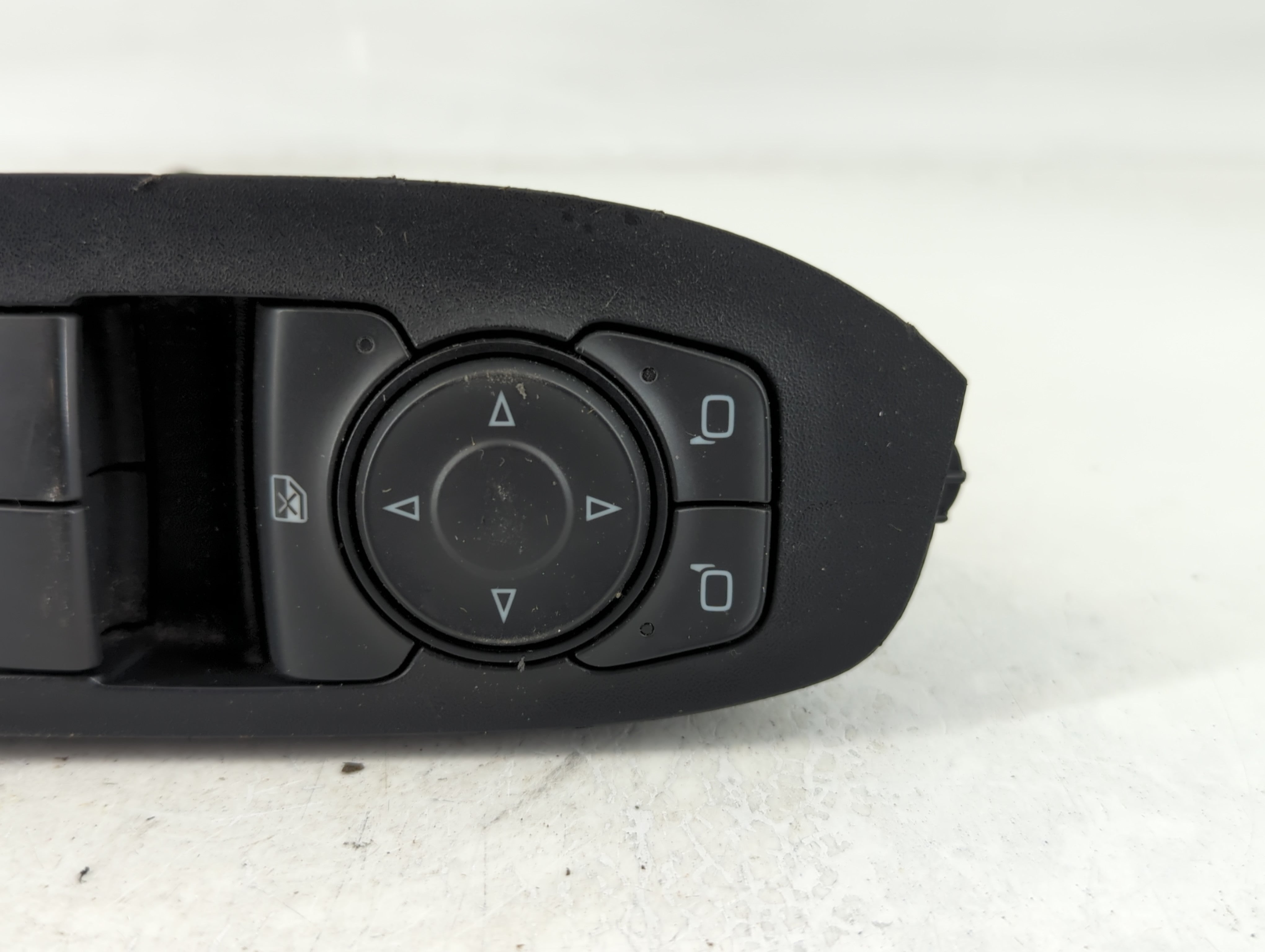2018-2022 Chevrolet Equinox Master Power Window Switch Replacement Driver Side Left P/N:84139693 Fits OEM Used Auto Parts - Oemusedautoparts1.com