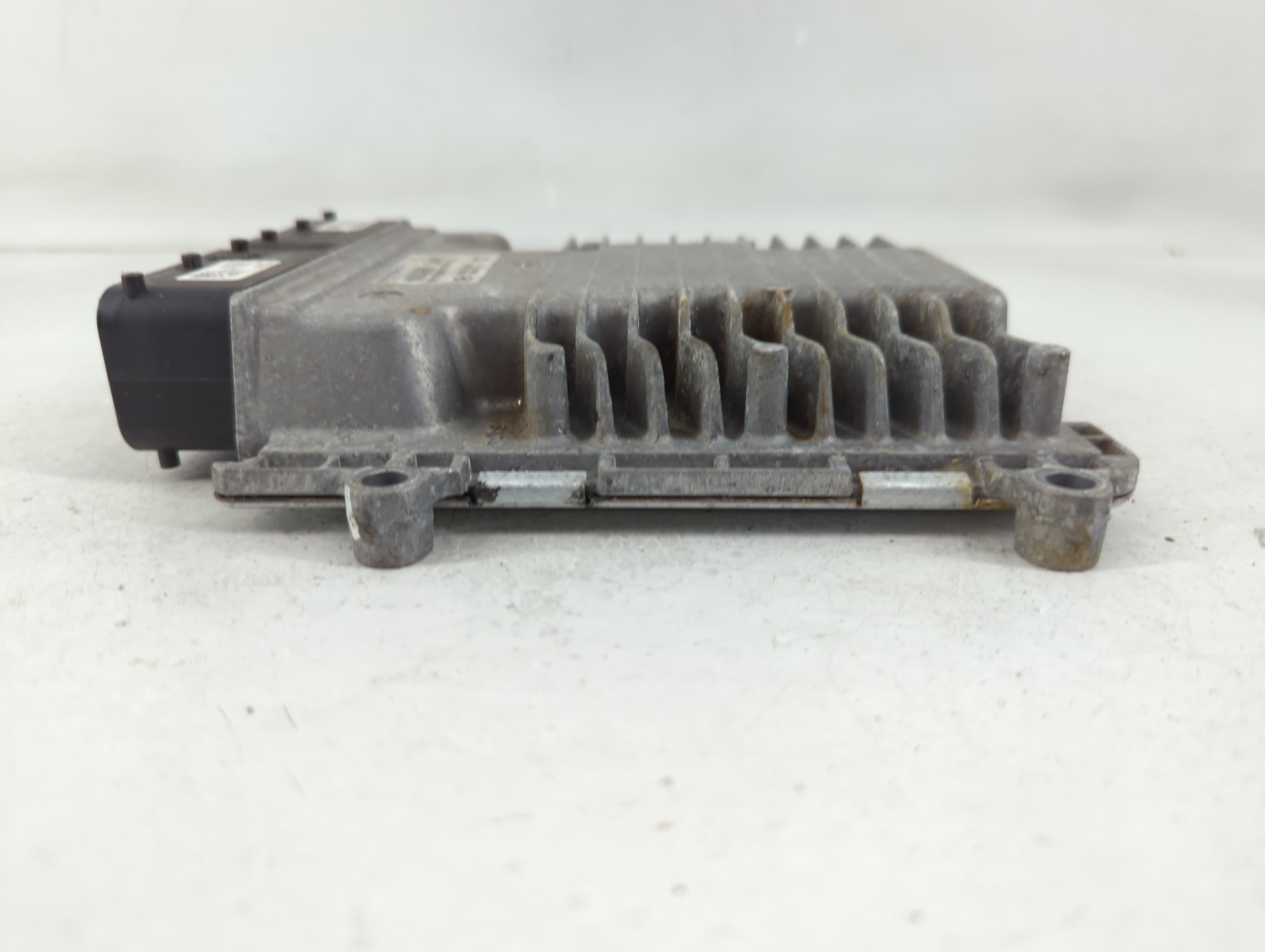2020-2021 Genesis G70 PCM Engine Control Computer ECU ECM PCU OEM P/N:39104-3LKN4 Fits Fits 2020 2021 OEM Used Auto Parts - Oemusedautoparts1.com