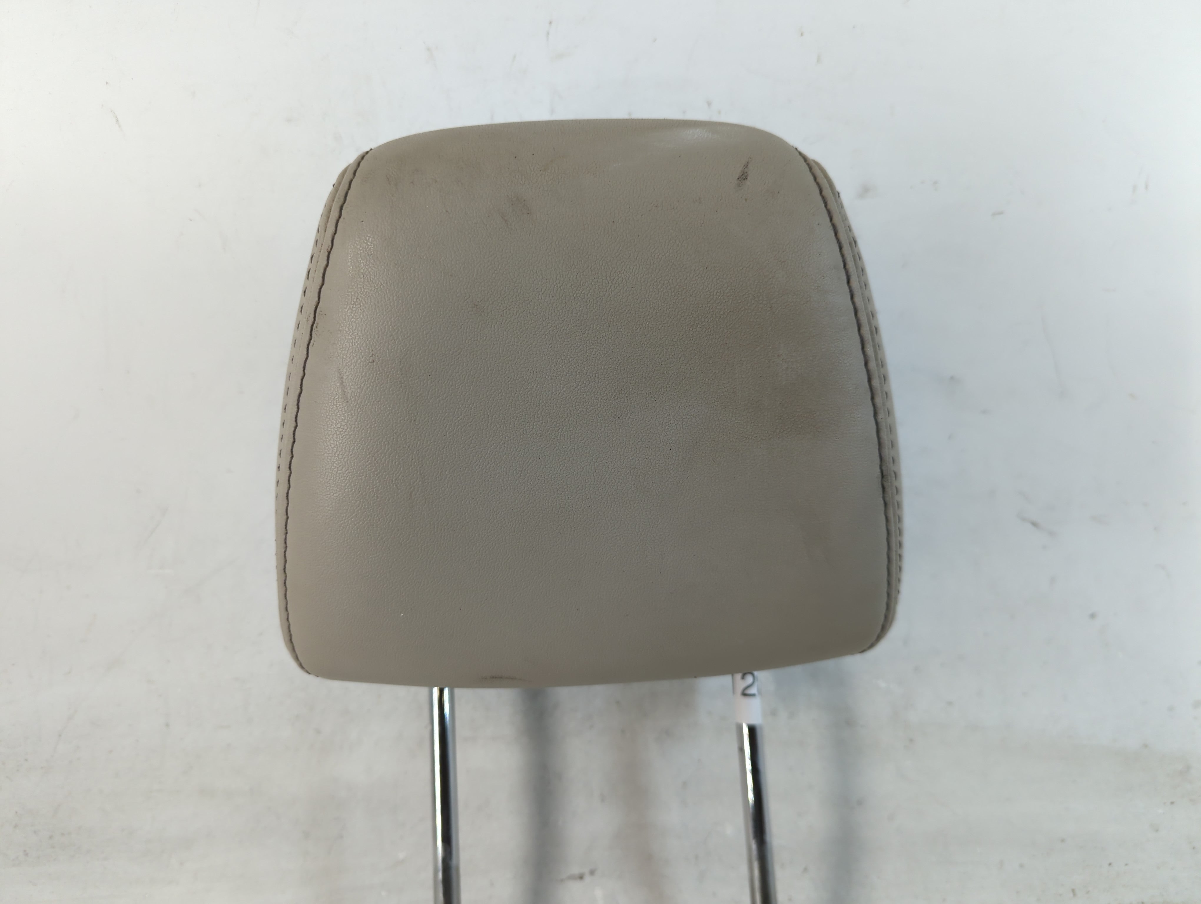 2012 Ford Taurus Headrest Head Rest Front Driver Passenger Seat Fits OEM Used Auto Parts - Oemusedautoparts1.com