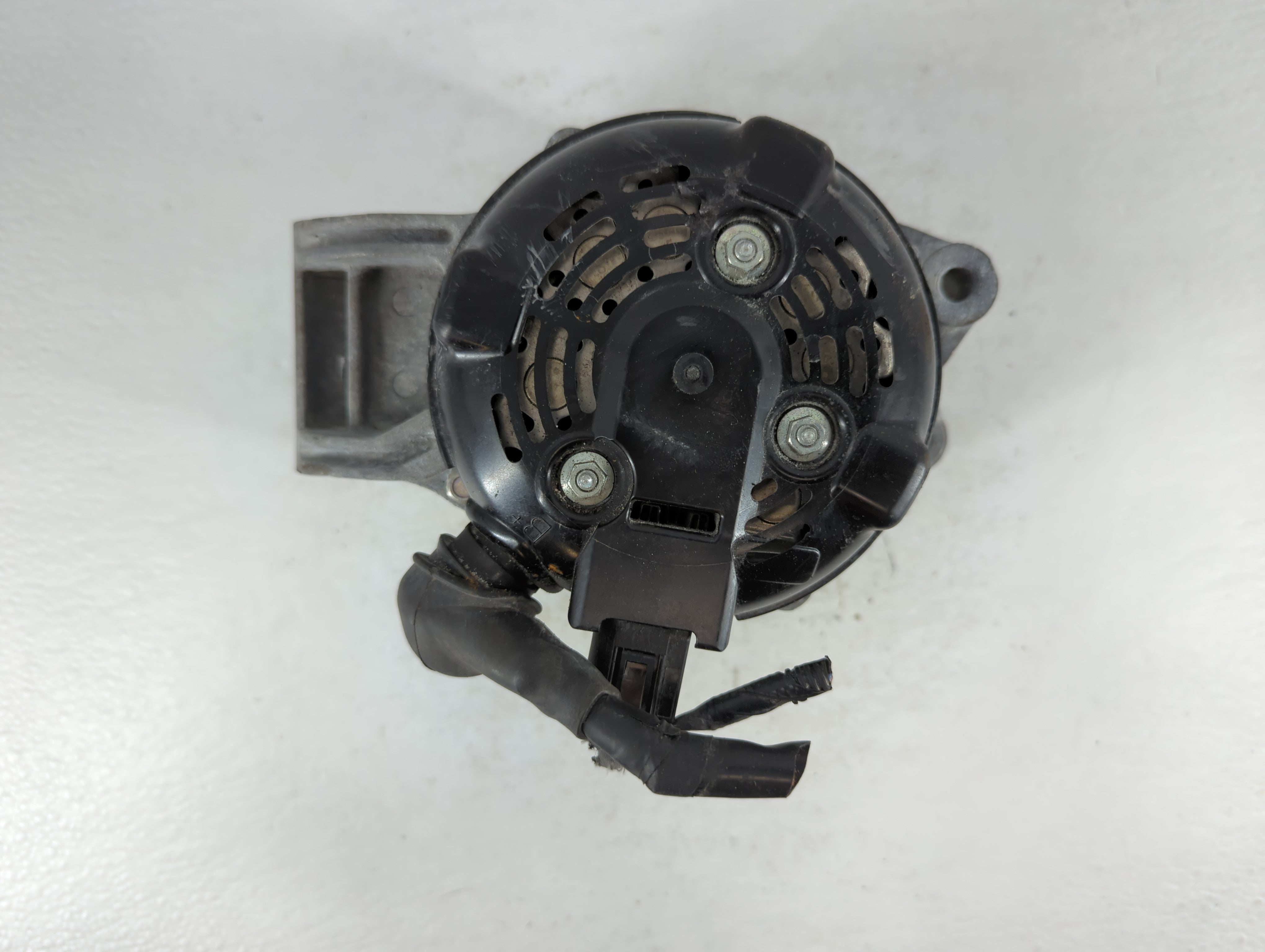 2013-2019 Ford Escape Alternator Replacement Generator Charging Assembly Engine OEM P/N:CJ5T-10300-BB Fits OEM Used Auto Parts - Oemusedautoparts1.com