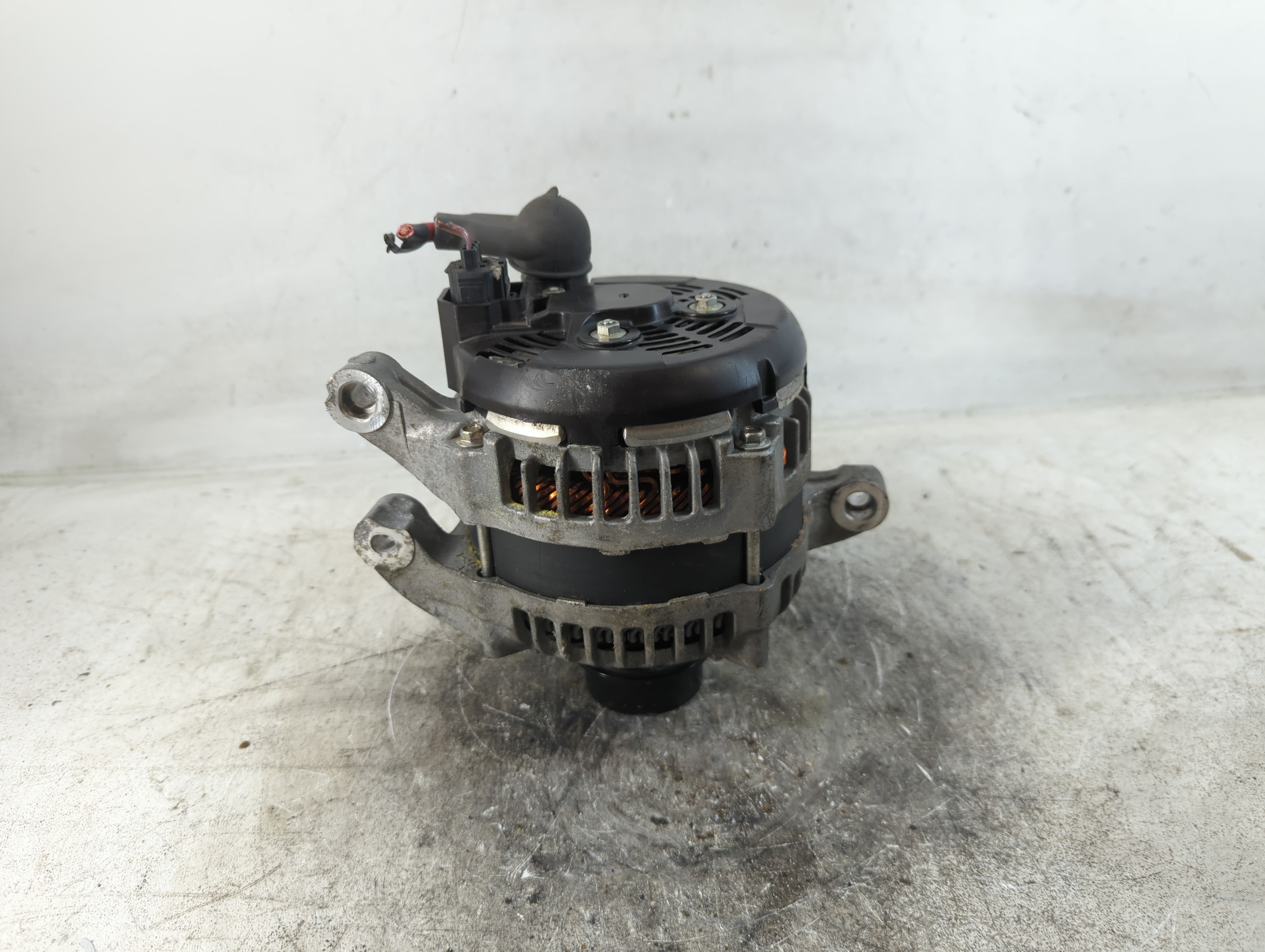 2013-2020 Ford Fusion Alternator Replacement Generator Charging Assembly Engine OEM P/N:DG1T-10300-GA Fits OEM Used Auto Parts - Oemusedautoparts1.com