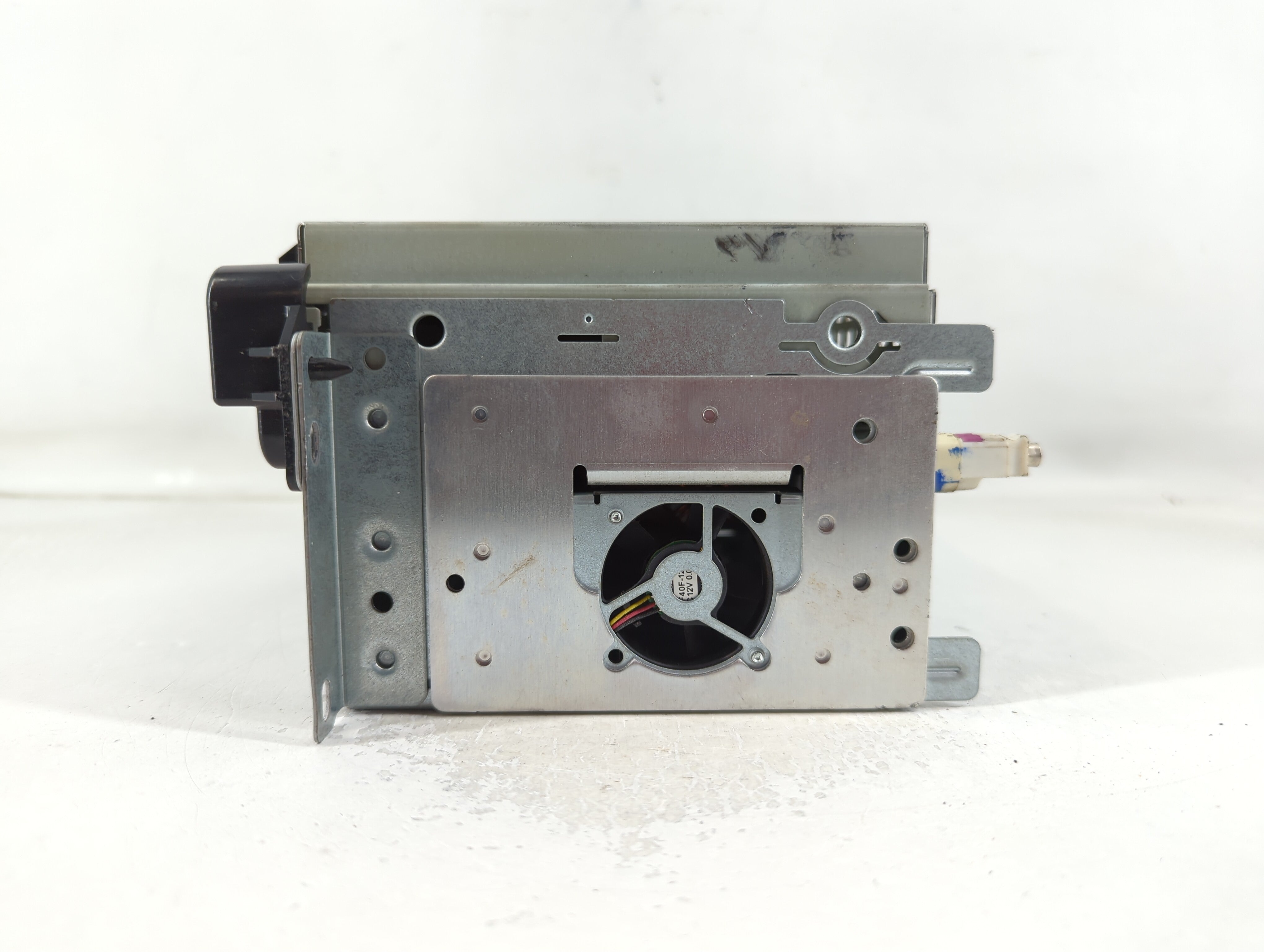 2011-2012 Dodge Journey Radio AM FM Cd Player Receiver Replacement P/N:P05064546AL Fits Fits 2011 2012 OEM Used Auto Parts - Oemusedautoparts1.com