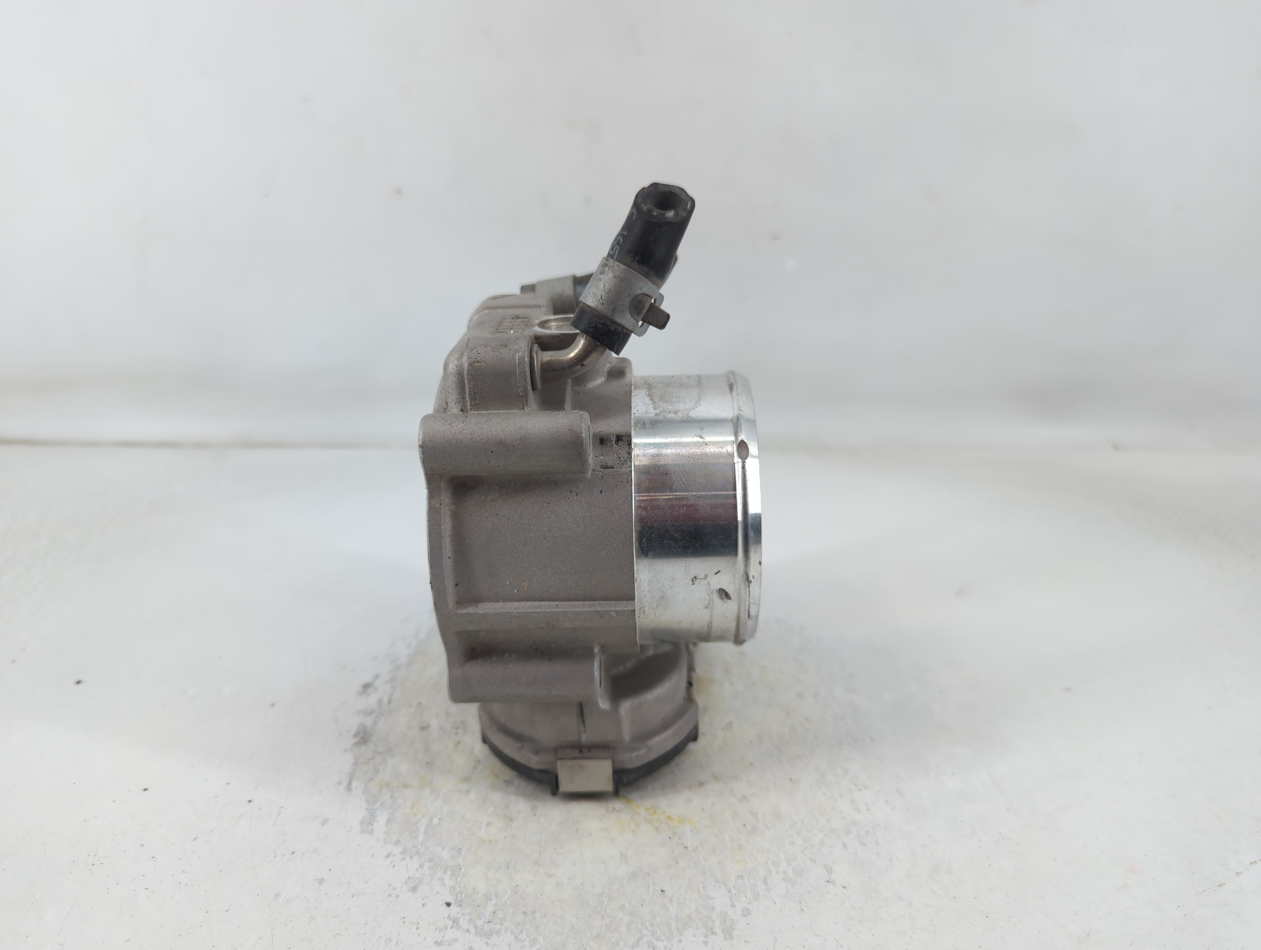 2015-2019 Hyundai Sonata Throttle Body P/N:0 280 750 618 35100-2G600 Fits Fits 2015 2016 2017 2018 2019 2020 2021 2022 OEM Used Auto Parts - Oemusedautoparts1.com