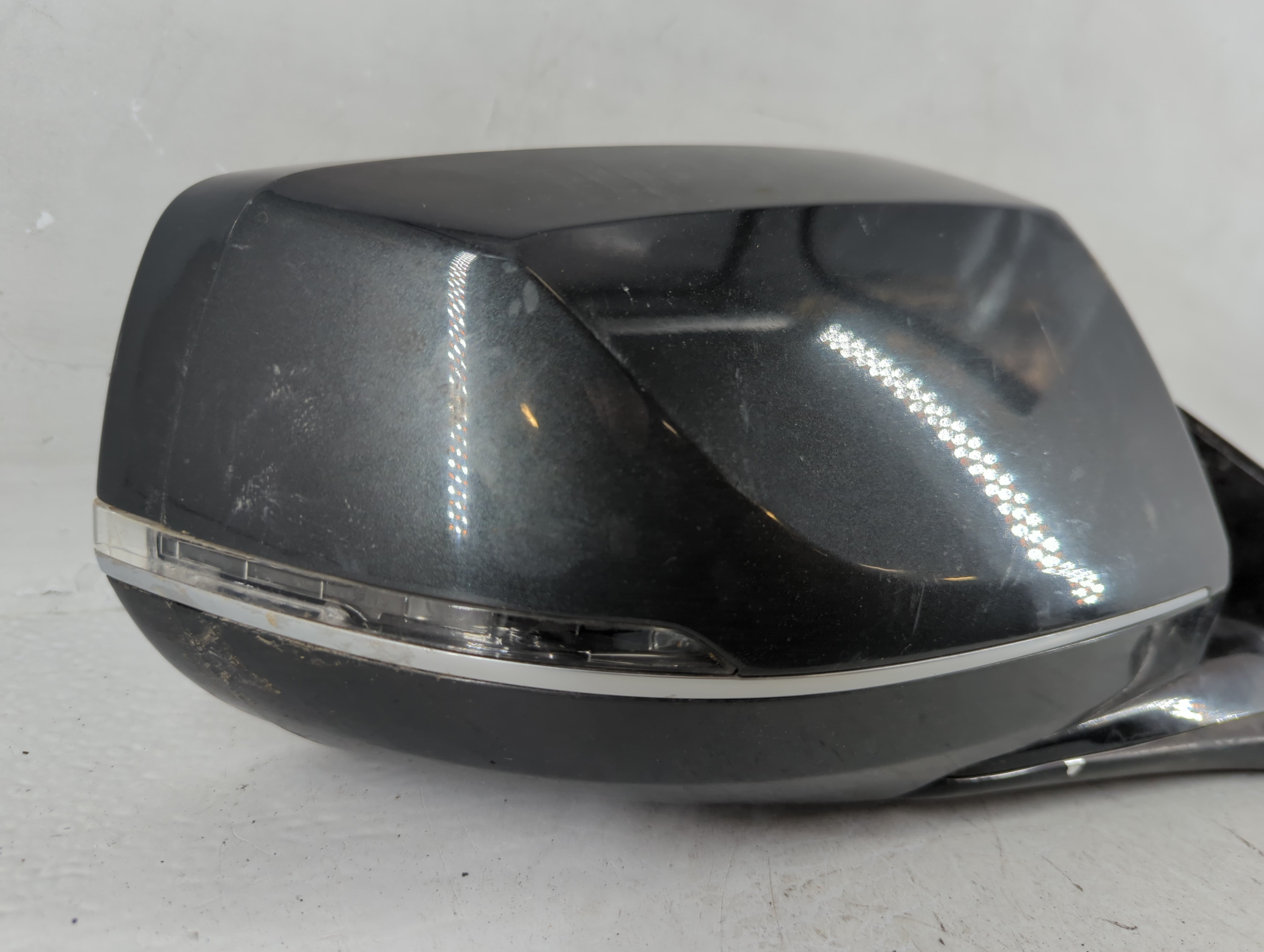 2013-2014 Cadillac Xts Side Mirror Replacement Passenger Right View Door Mirror Fits Fits 2013 2014 OEM Used Auto Parts - Oemusedautoparts1.com