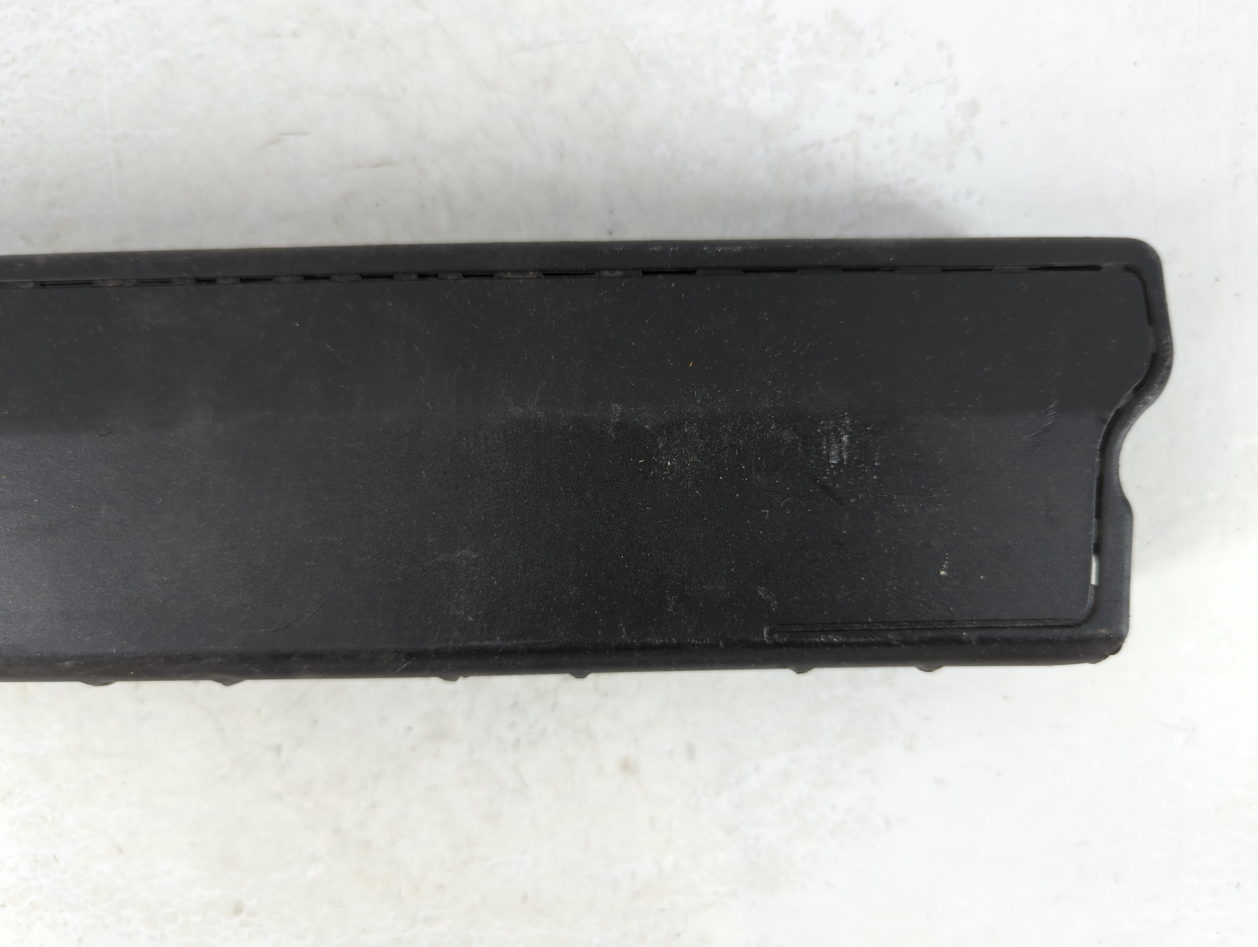 2017-2019 Chevrolet Volt Air Bag Driver Left Knee OEM P/N:42457826 Fits Fits 2017 2018 2019 2020 2021 OEM Used Auto Parts - Oemusedautoparts1.com