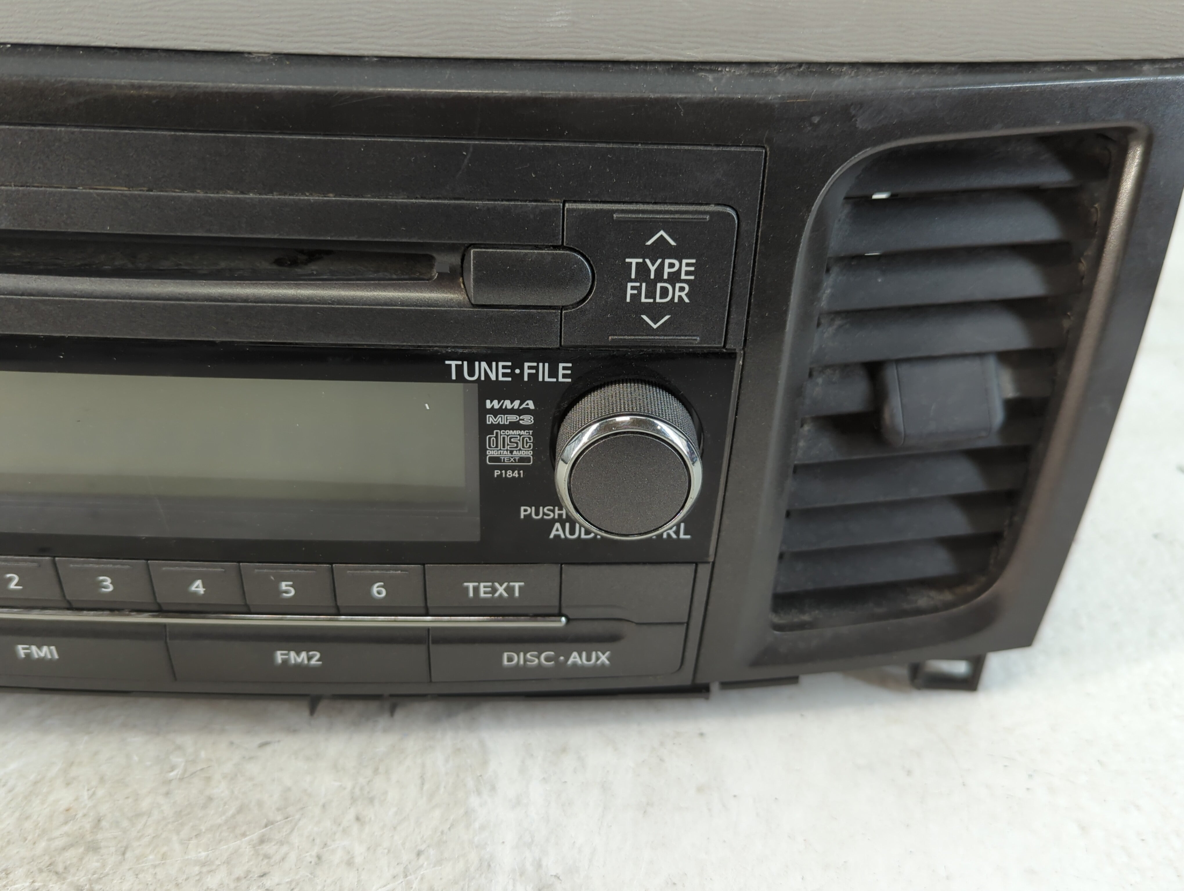 2011-2013 Toyota Sienna Radio AM FM Cd Player Receiver Replacement P/N:86120-08230 Fits Fits 2011 2012 2013 OEM Used Auto Parts - Oemusedautoparts1.com
