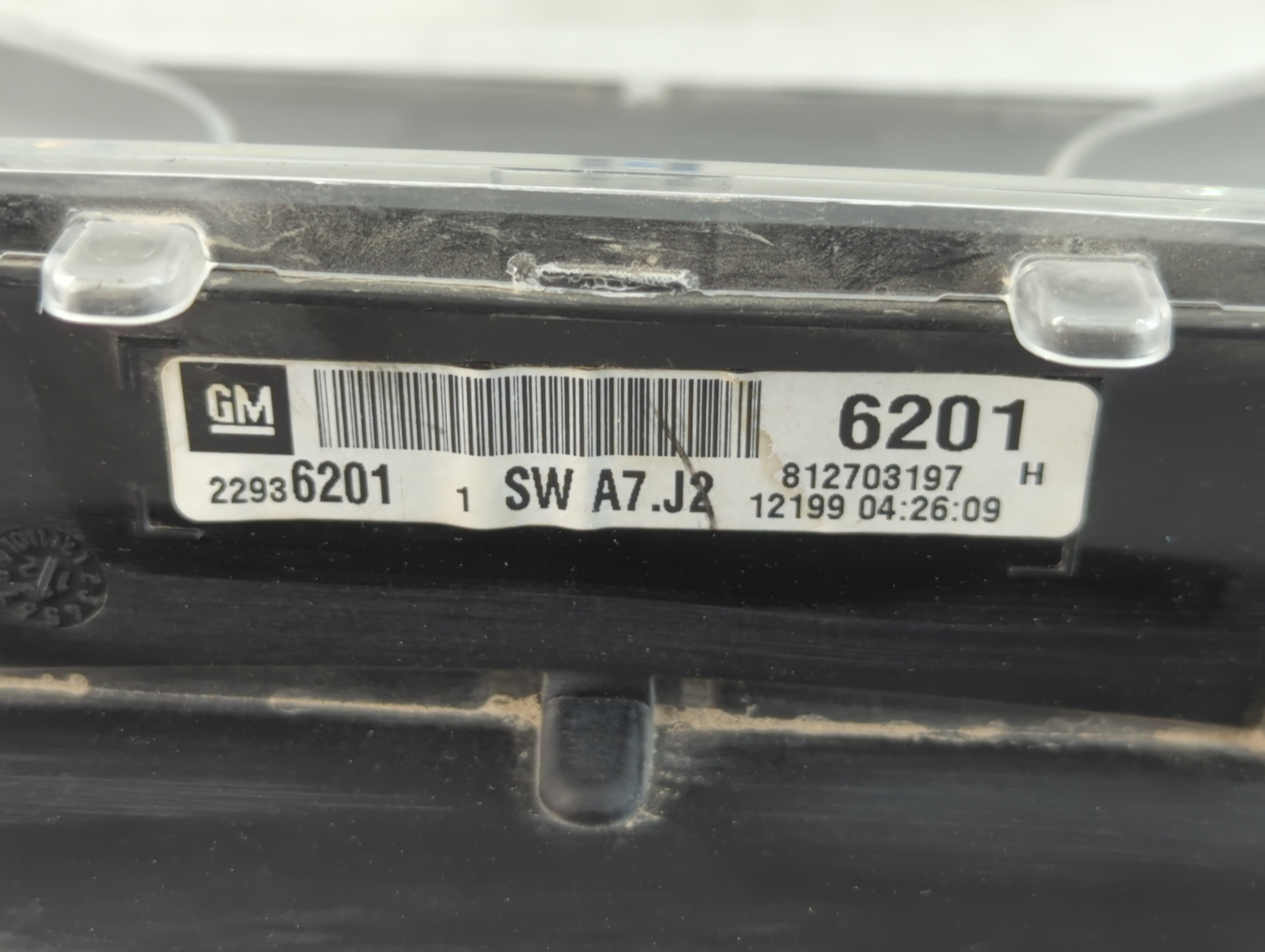 2013-2017 Chevrolet Equinox Instrument Cluster Speedometer Gauges Fits Fits 2013 2014 2015 2016 2017 OEM Used Auto Parts - Oemusedautoparts1.com