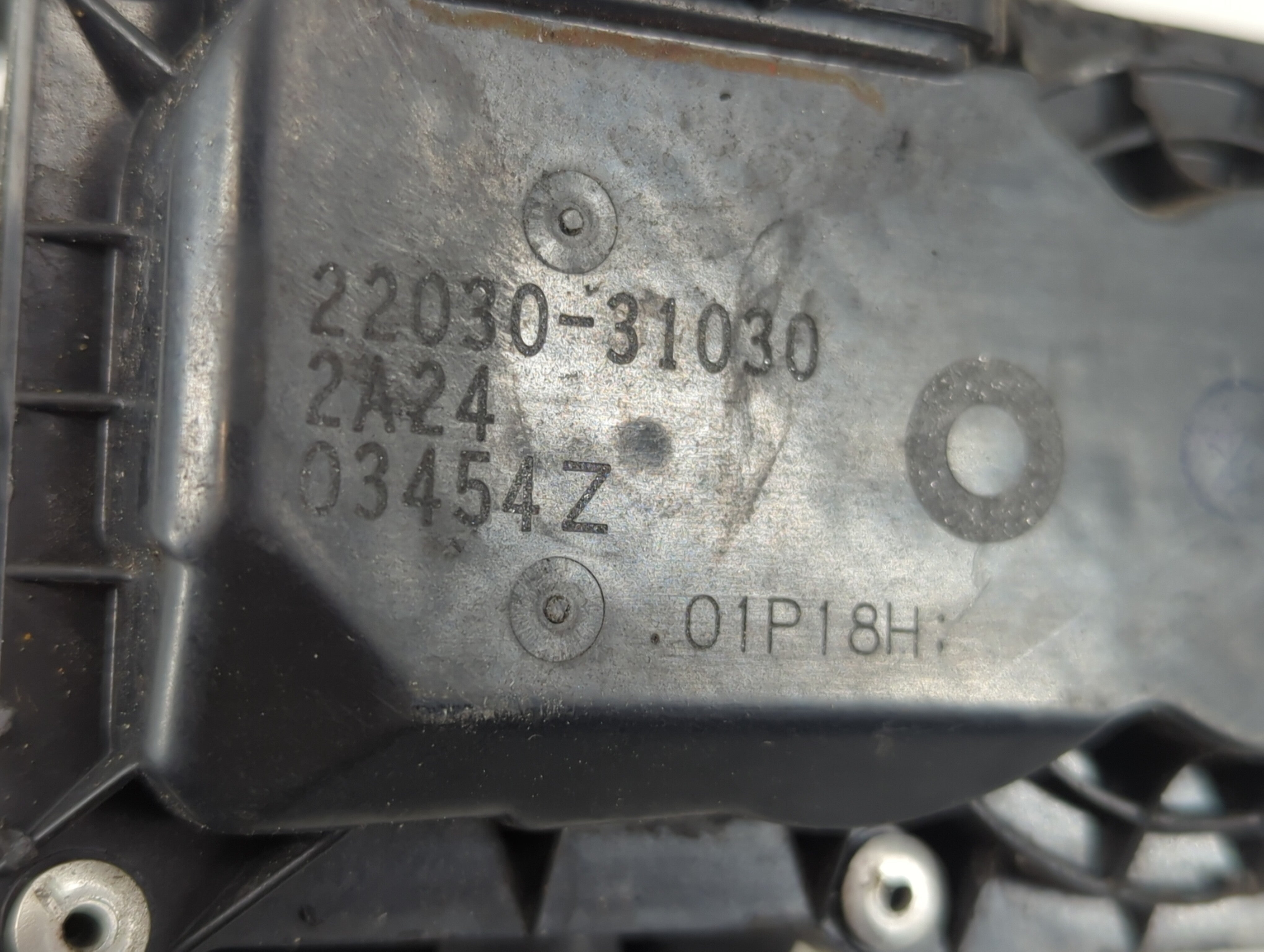 2012 Lexus Es350 Alternator Replacement Generator Charging Assembly Engine OEM P/N:22030-31030 Fits Fits 2013 2014 2015 2016 2017 OEM Used Auto Parts - Oemusedautoparts1.com