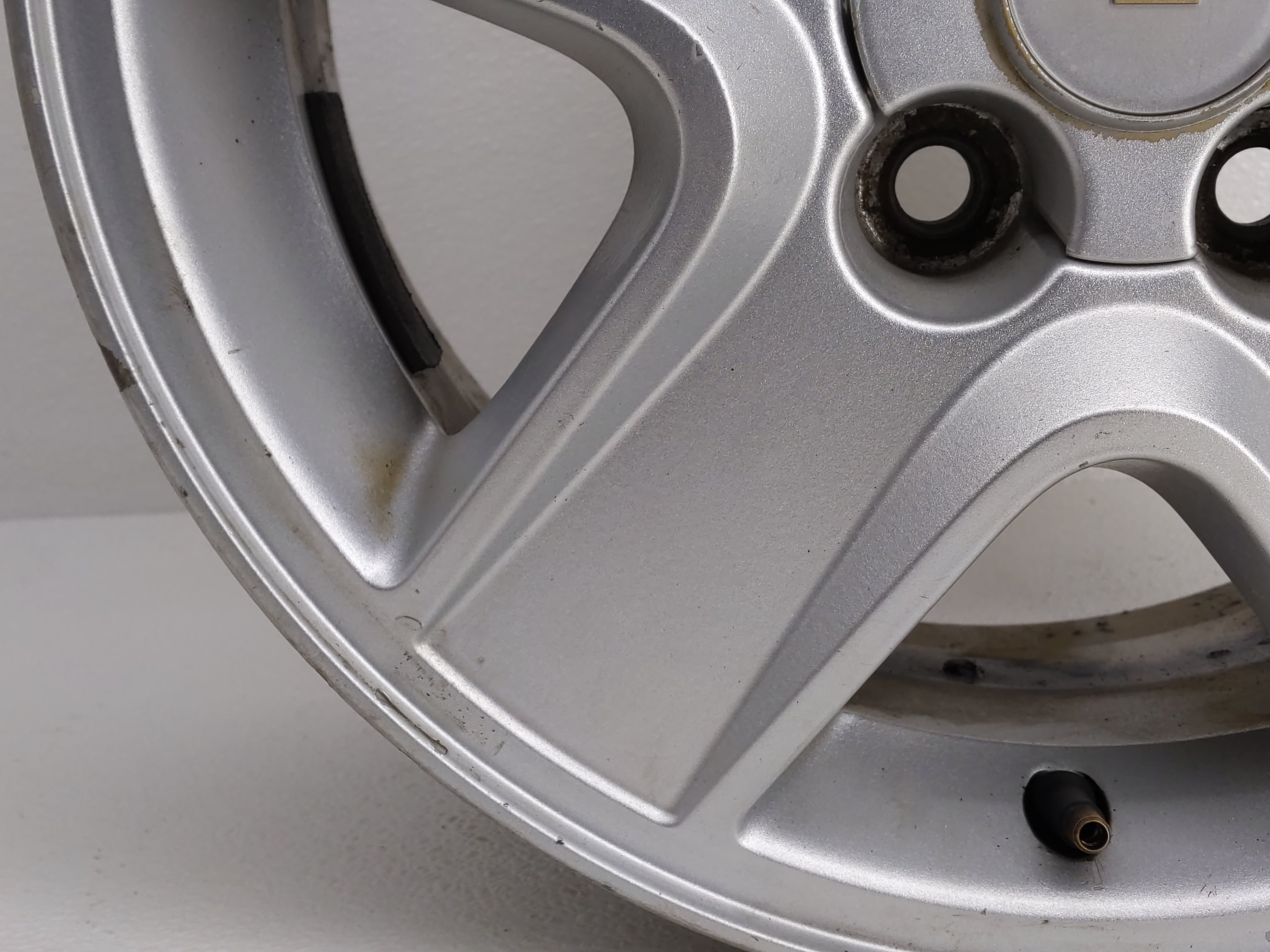 2004-2005 Chevrolet Malibu Wheel Rim Oem - Oemusedautoparts1.com