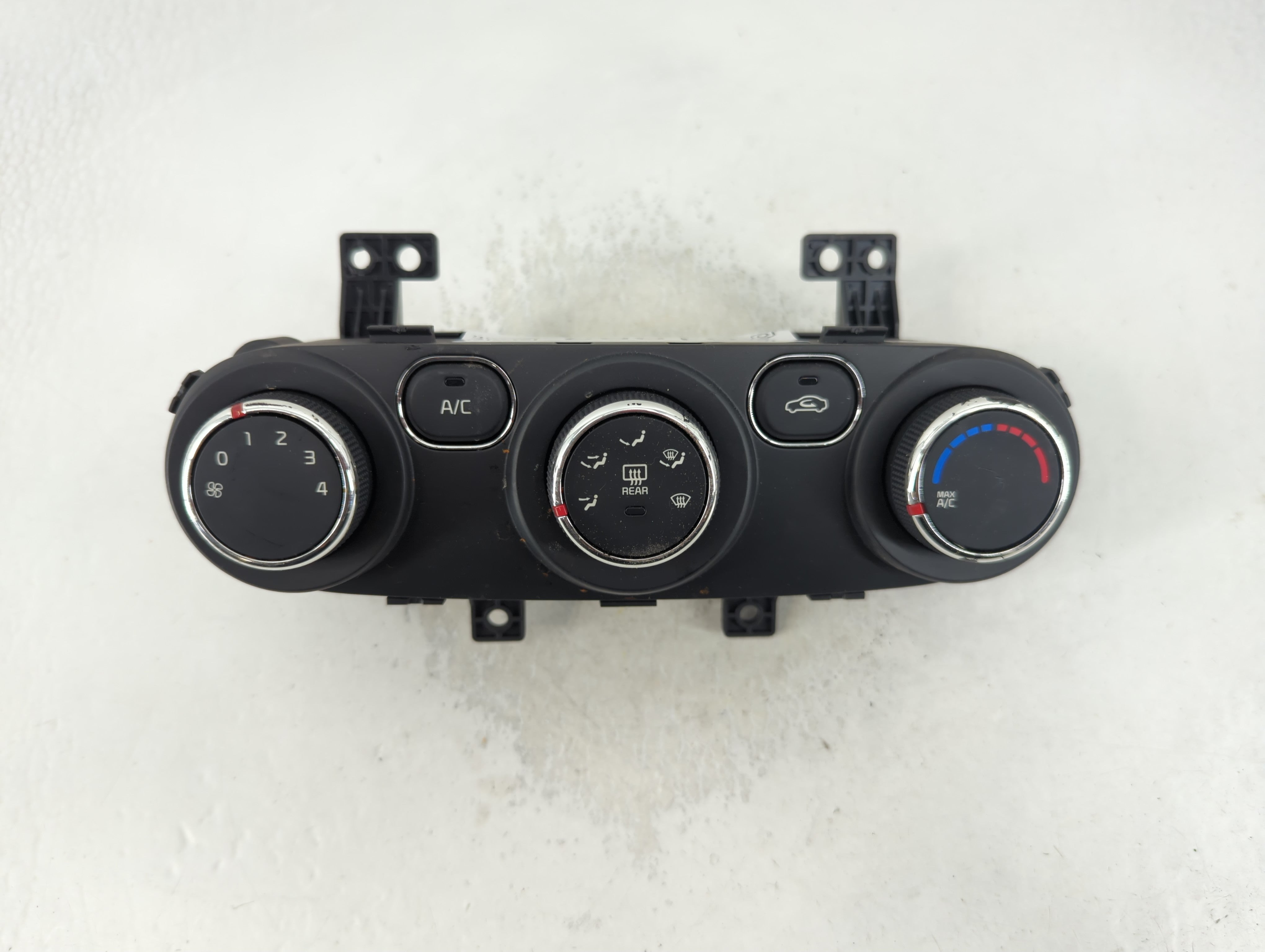 2017-2018 Kia Forte Climate Control Module Temperature AC/Heater Replacement P/N:Q0290AAM Fits Fits 2017 2018 OEM Used Auto Parts - Oemusedautoparts1.com