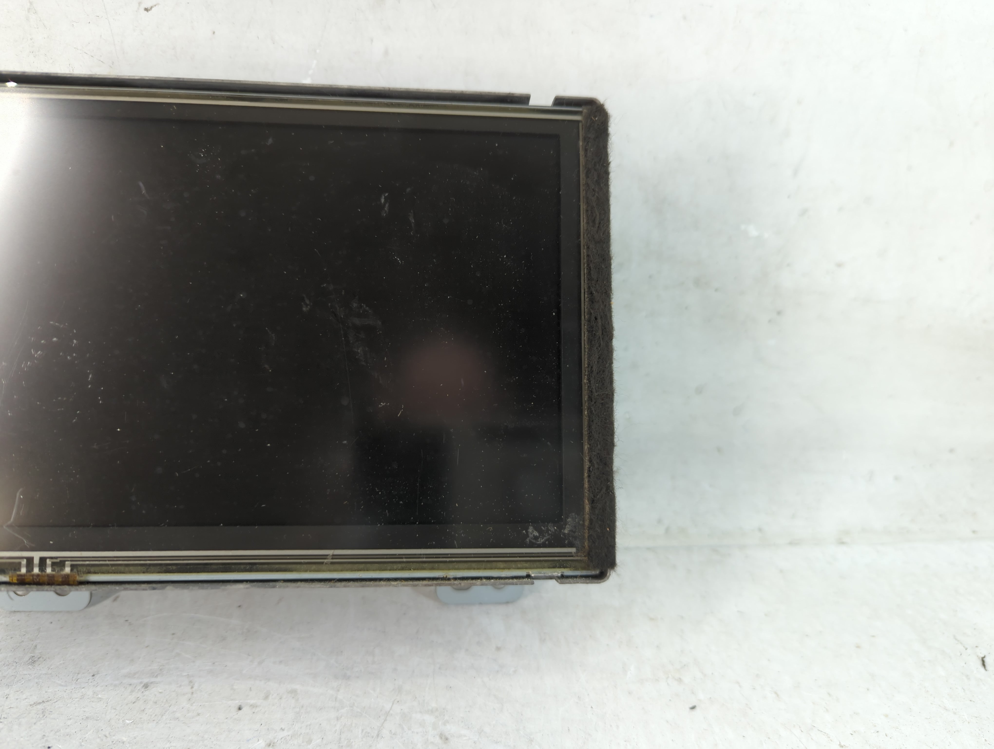 2011-2013 Infiniti Qx56 Information Display Screen - Oemusedautoparts1.com