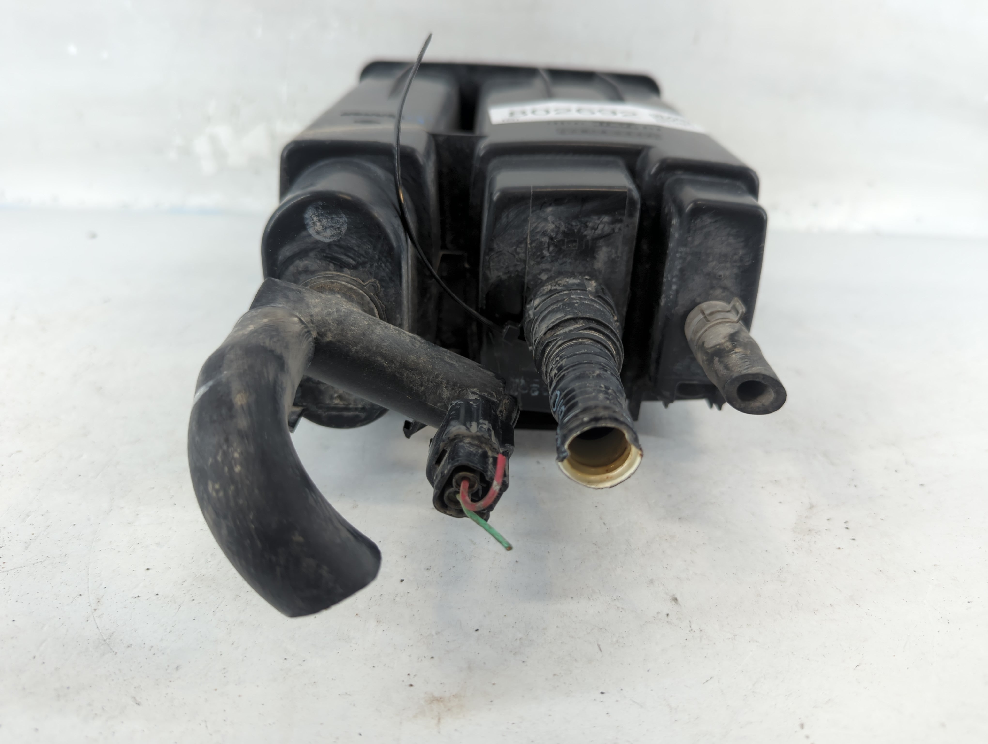 2010 Nissan Altima Fuel Vapor Charcoal Canister - Oemusedautoparts1.com