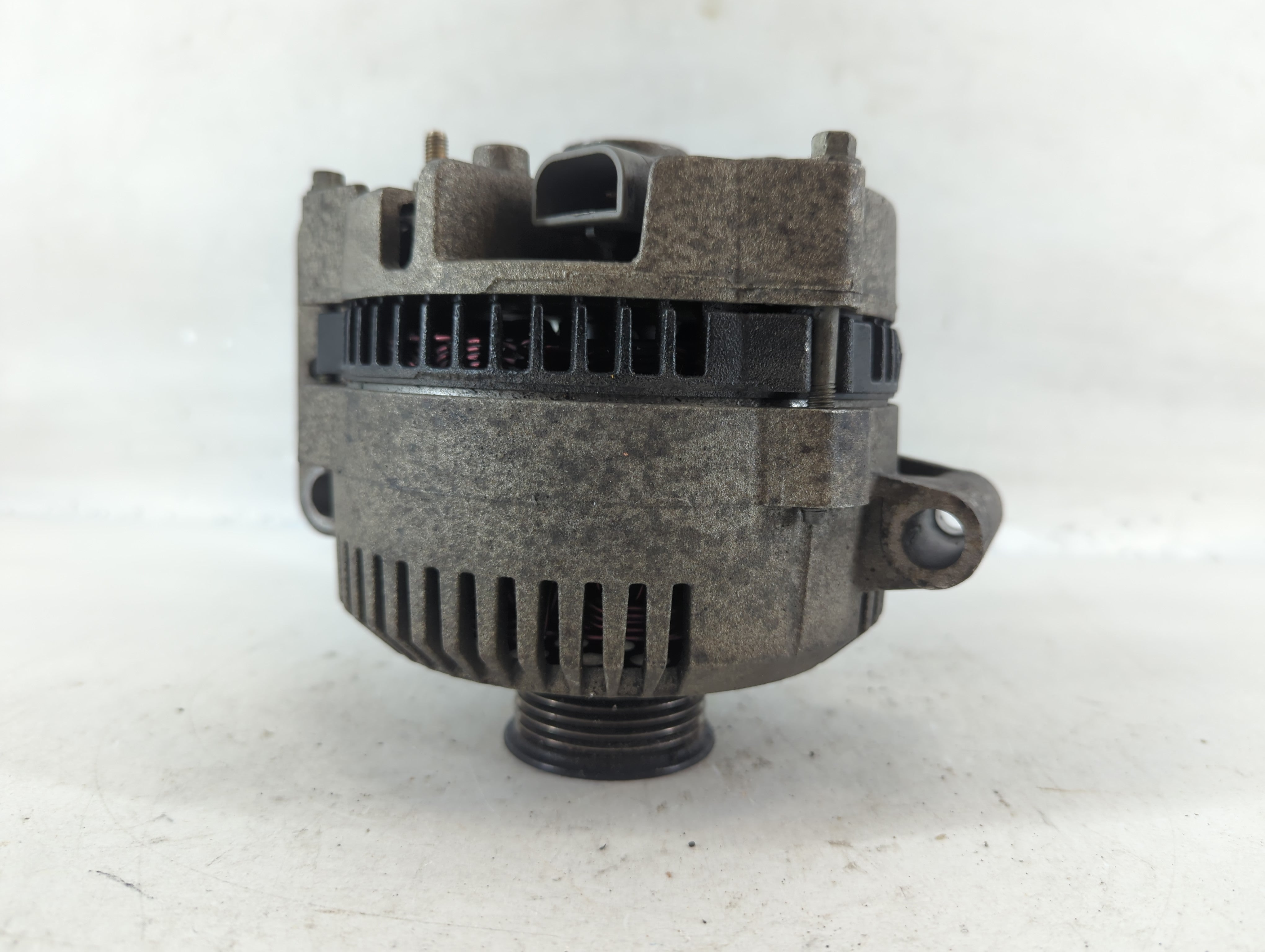 2004-2008 Ford Explorer Alternator Replacement Generator Charging Assembly Engine OEM P/N:4L2U-10316-AA Fits OEM Used Auto Parts - Oemusedautoparts1.com