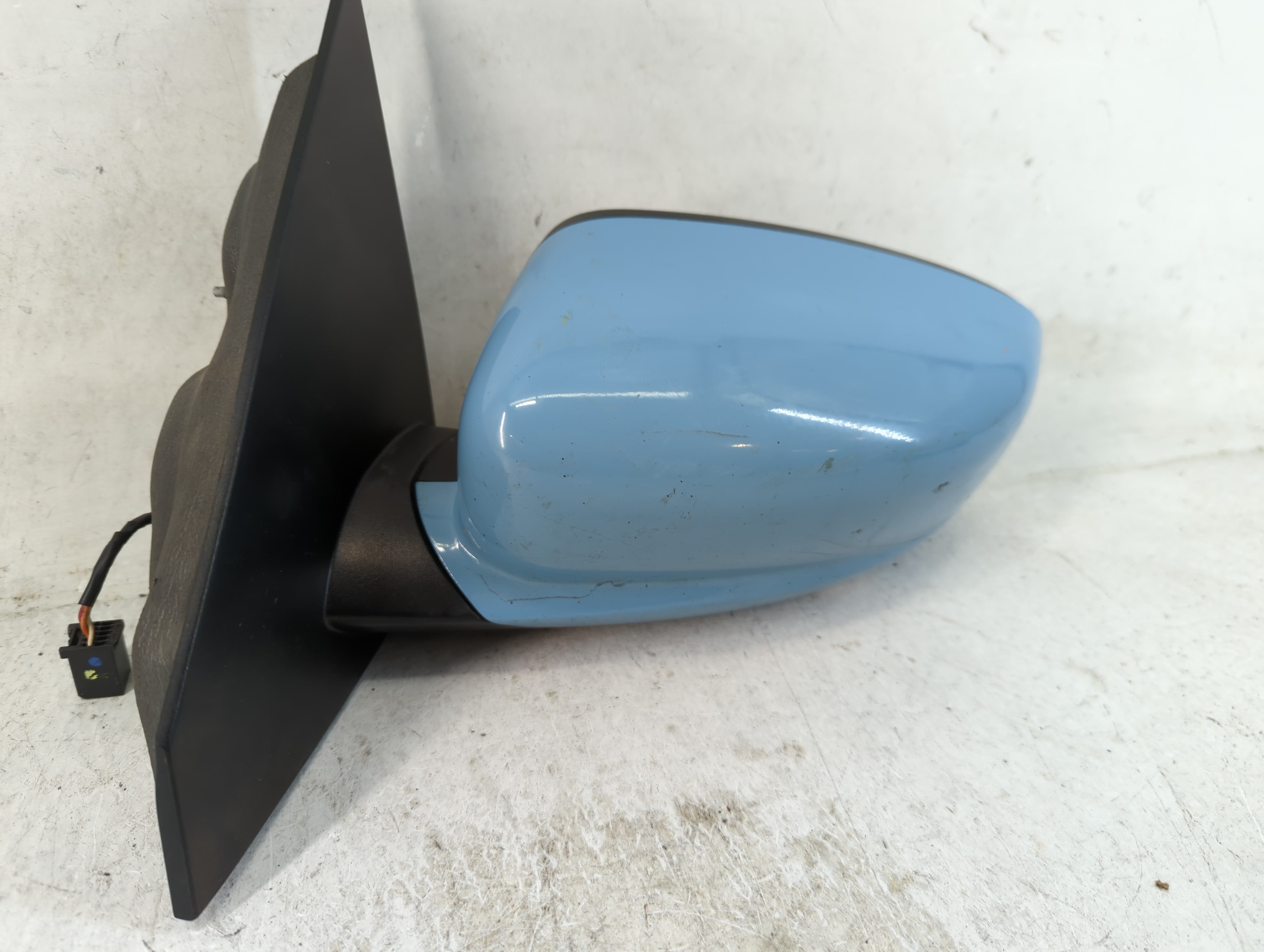 2013-2016 Dodge Dart Side Mirror Replacement Driver Left View Door Mirror P/N:1TA111W7AG Fits Fits 2013 2014 2015 2016 OEM Used Auto Parts - Oemusedautoparts1.com