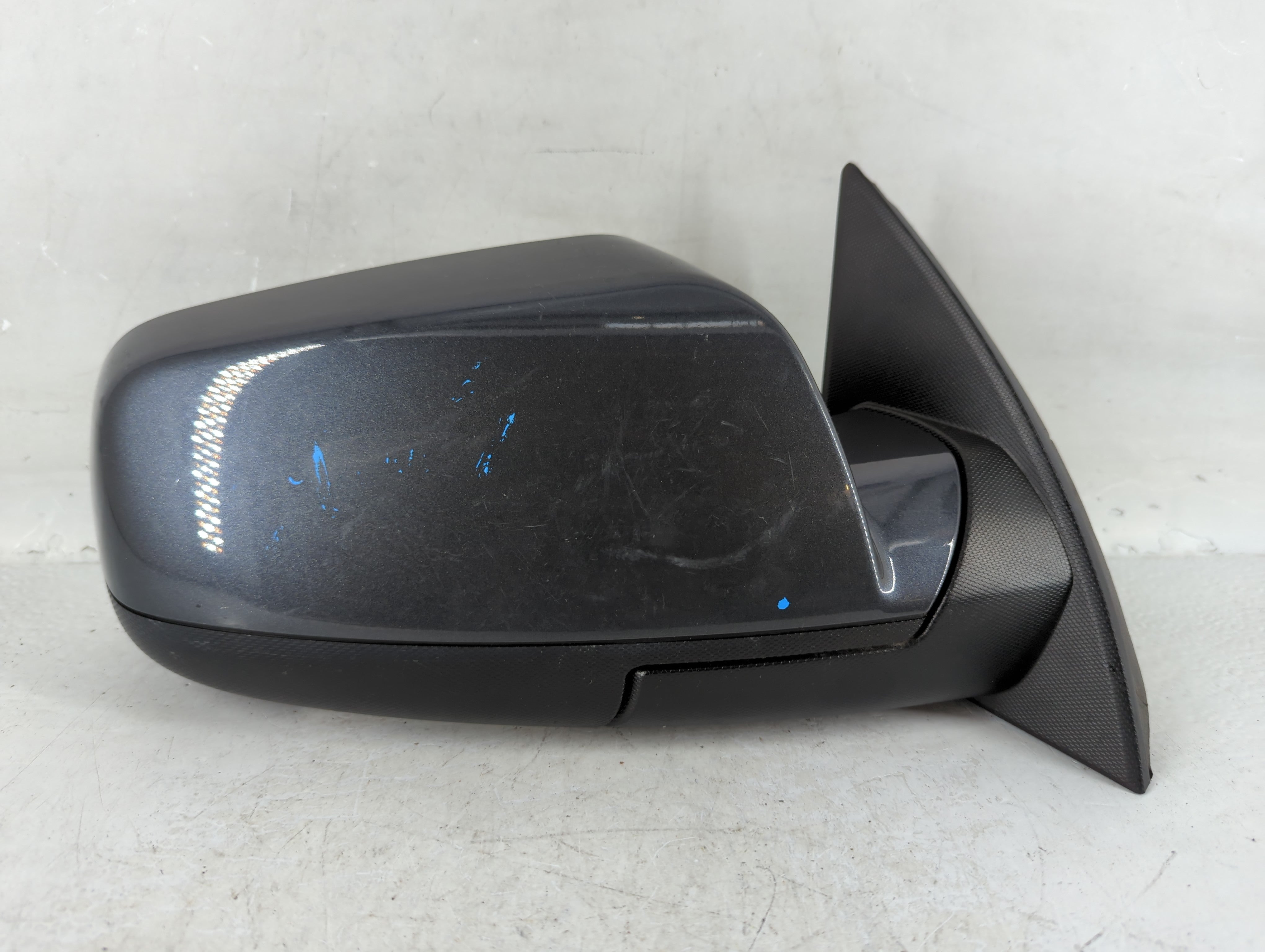 2010-2011 Chevrolet Equinox Side Mirror Replacement Passenger Right View Door Mirror P/N:P208587280 20858728 Fits Fits 2010 2011 OEM Used Auto Parts - Oemusedautoparts1.com