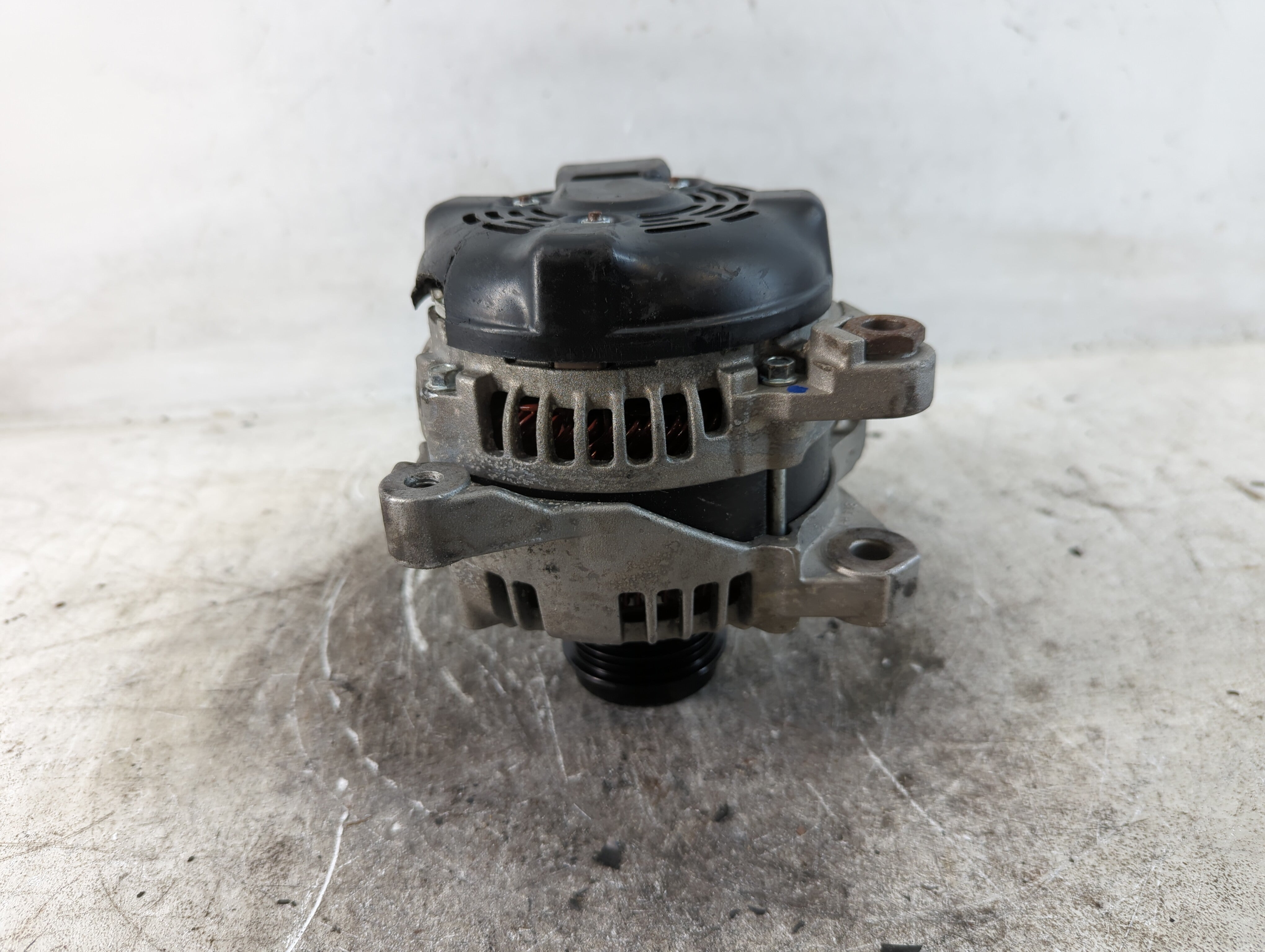 2007-2009 Toyota Camry Alternator Replacement Generator Charging Assembly Engine OEM P/N:22304018 800-228-9672 Fits OEM Used Auto Parts - Oemusedautoparts1.com
