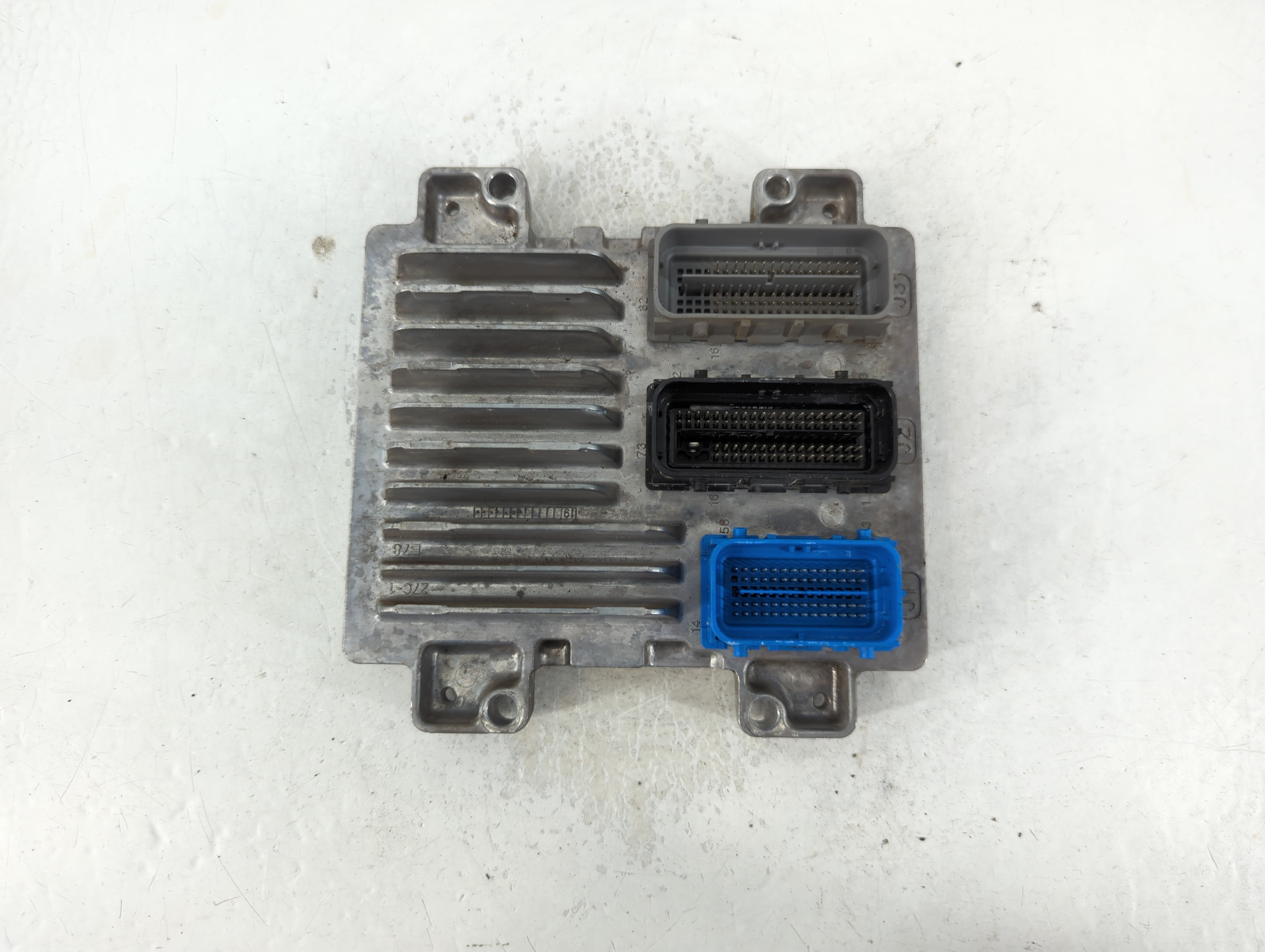 2017-2021 Chevrolet Trax PCM Engine Control Computer ECU ECM PCU OEM P/N:12692201 12698131 Fits Fits 2017 2018 2019 2020 2021 OEM Used Auto Parts - Oemusedautoparts1.com