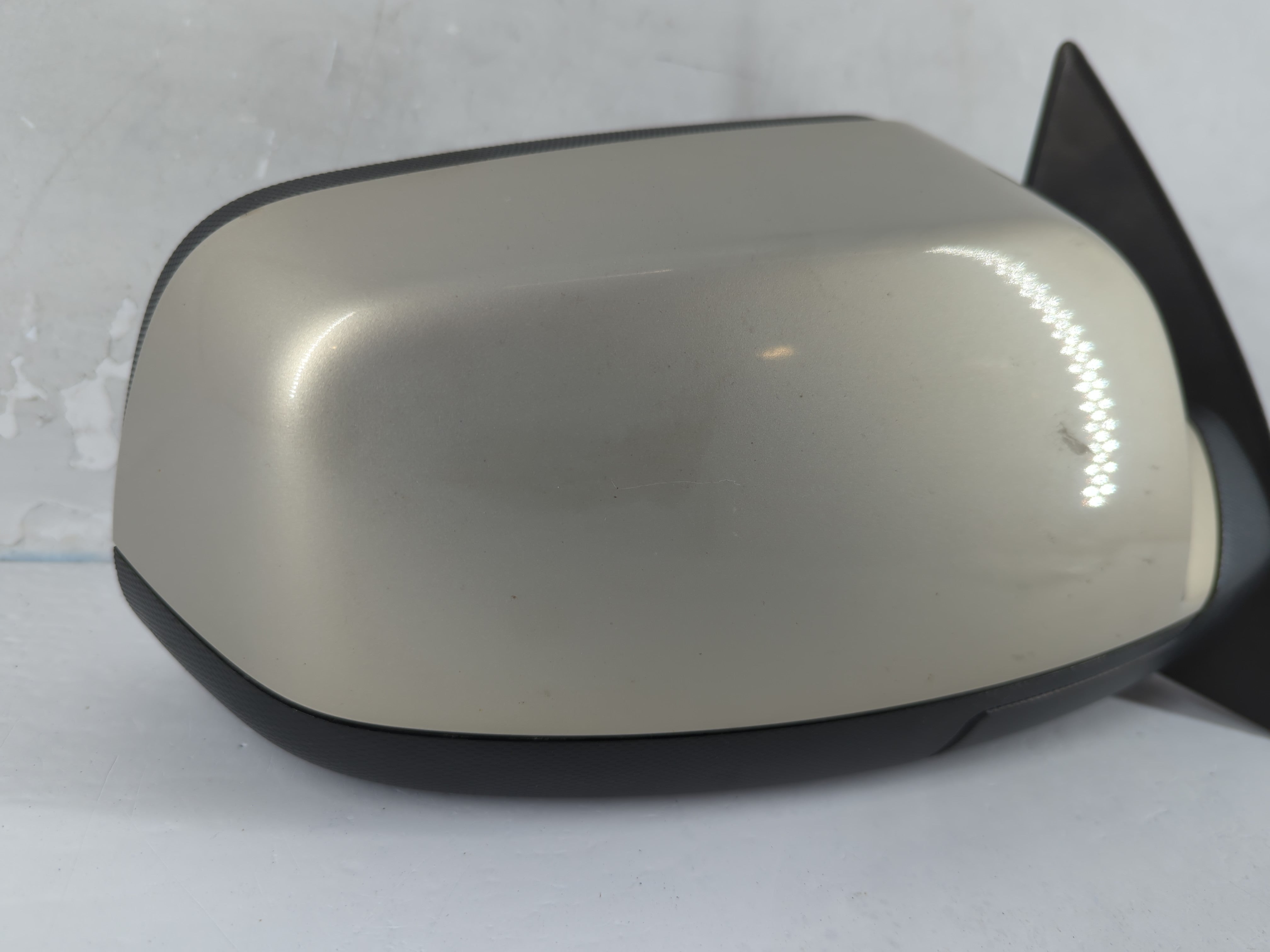 2010-2011 Chevrolet Equinox Side Mirror Replacement Passenger Right View Door Mirror Fits Fits 2010 2011 OEM Used Auto Parts - Oemusedautoparts1.com