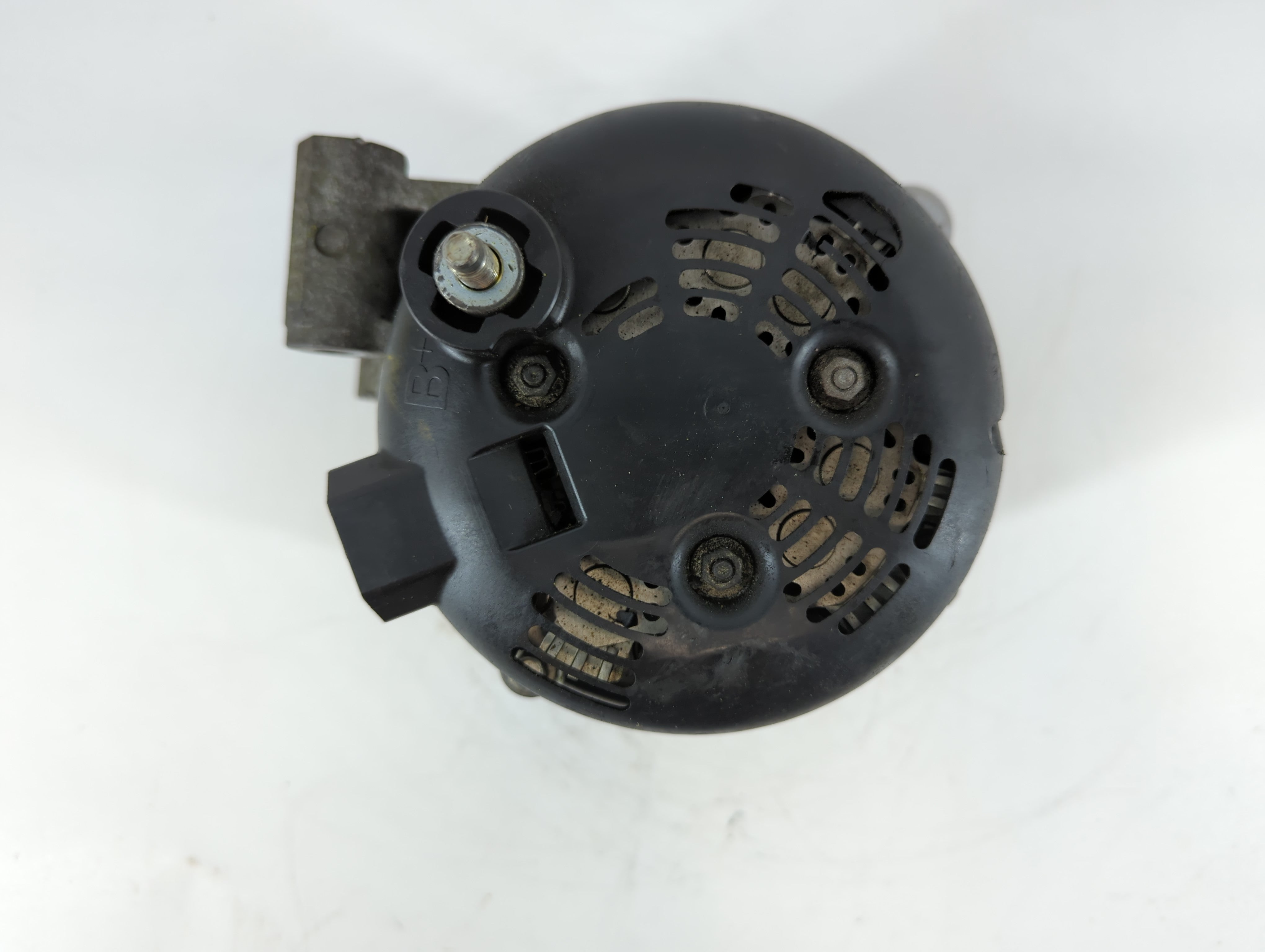 2013-2017 Buick Enclave Alternator Replacement Generator Charging Assembly Engine OEM P/N:23105717 Fits OEM Used Auto Parts - Oemusedautoparts1.com
