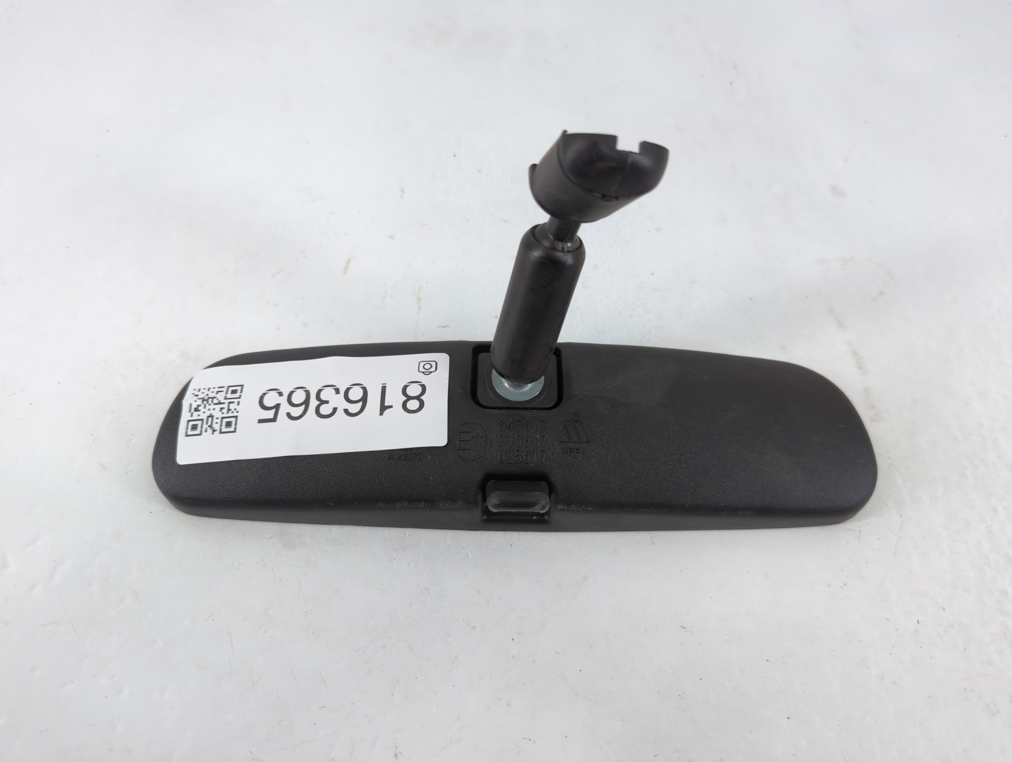 2017-2019 Ford Escape Interior Rear View Mirror Replacement OEM P/N:E11045617 EII026532 Fits Fits 2015 2016 2017 2018 2019 OEM Used Auto Parts - Oemusedautoparts1.com