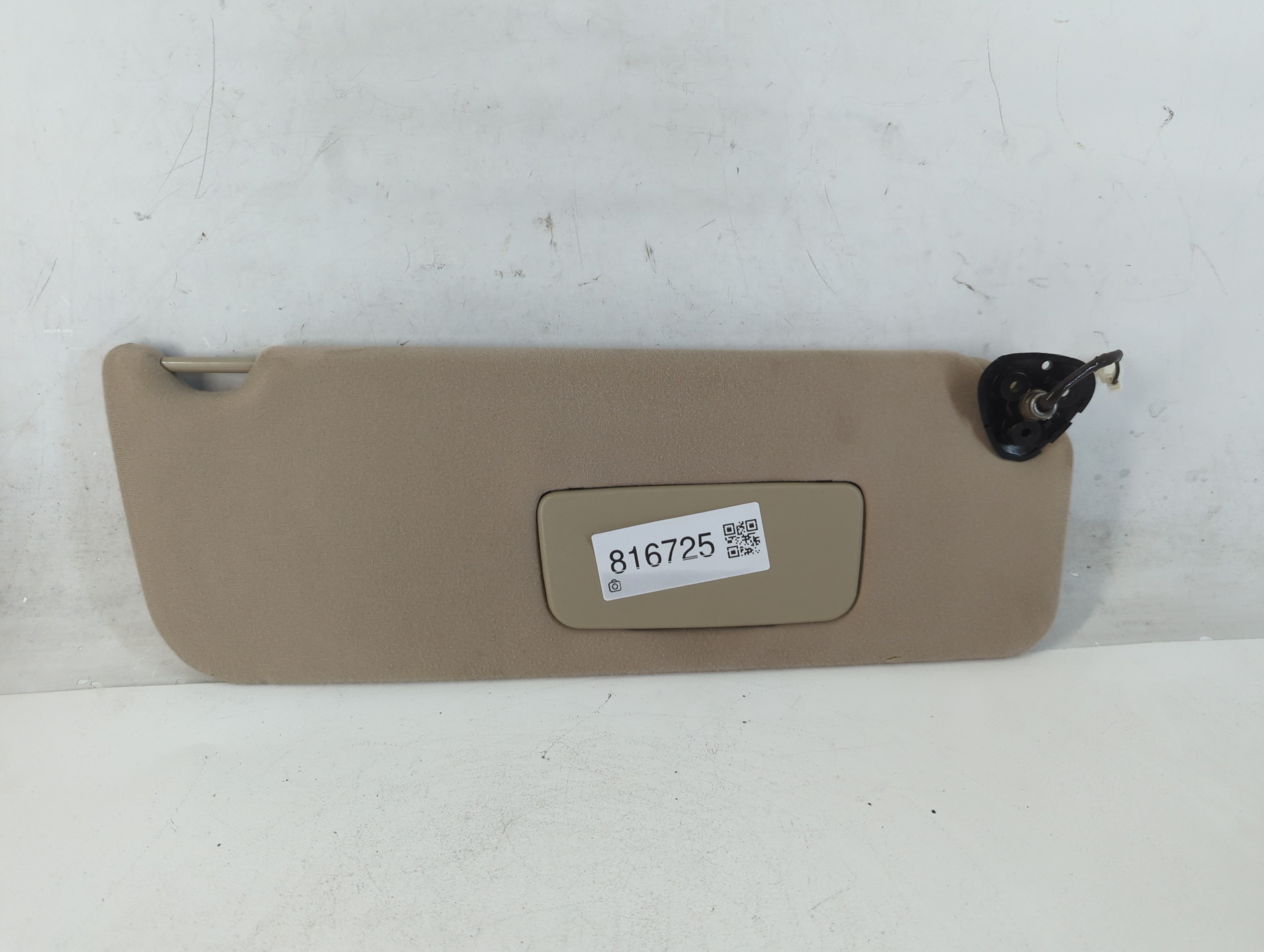 2005-2010 Toyota Sienna Sun Visor Shade Replacement Passenger Right Mirror Fits Fits 2005 2006 2007 2008 2009 2010 OEM Used Auto Parts - Oemusedautoparts1.com