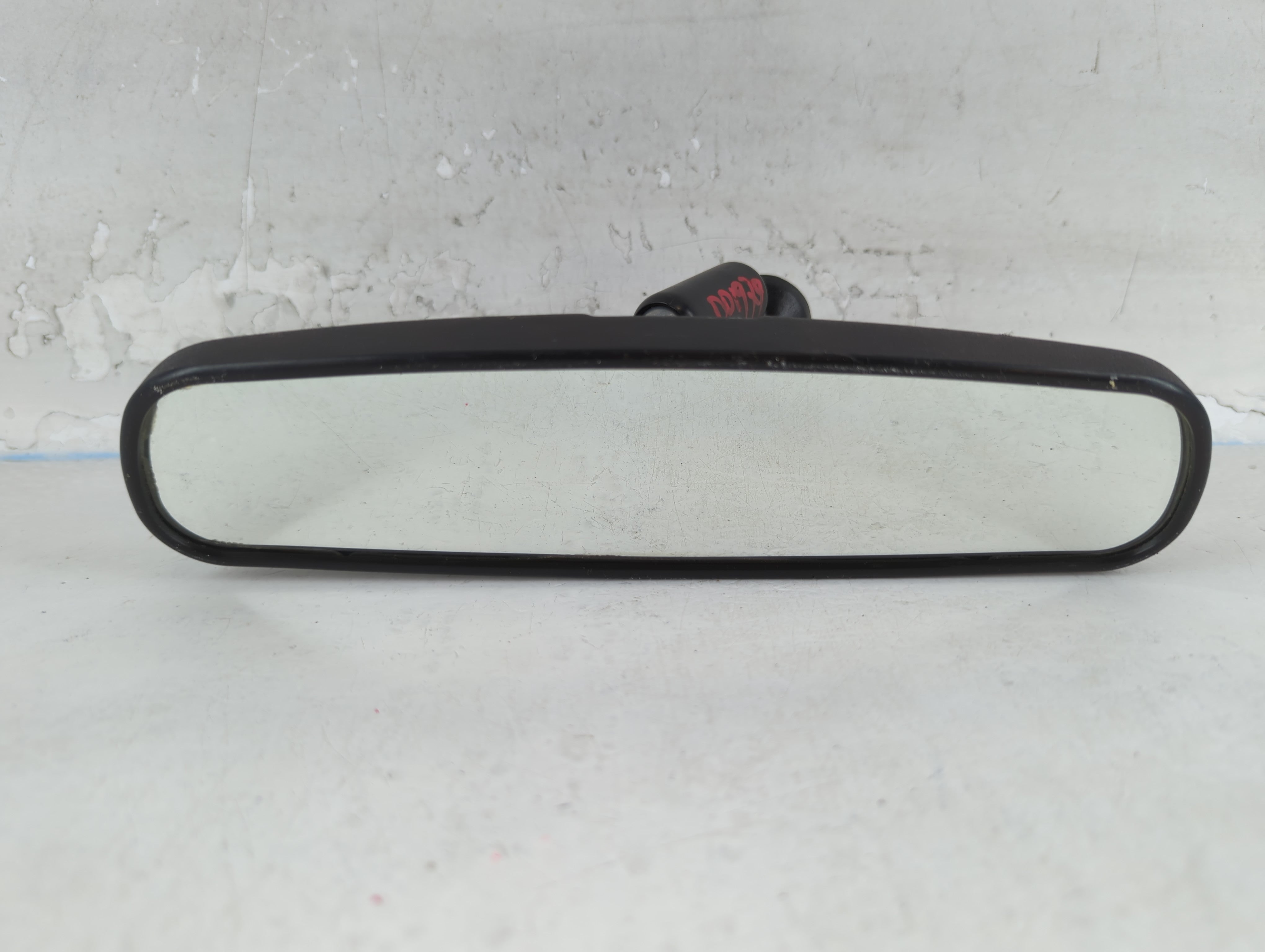 2005-2010 Chrysler 300 Interior Rear View Mirror Replacement OEM P/N:IE8011681 Fits OEM Used Auto Parts - Oemusedautoparts1.com