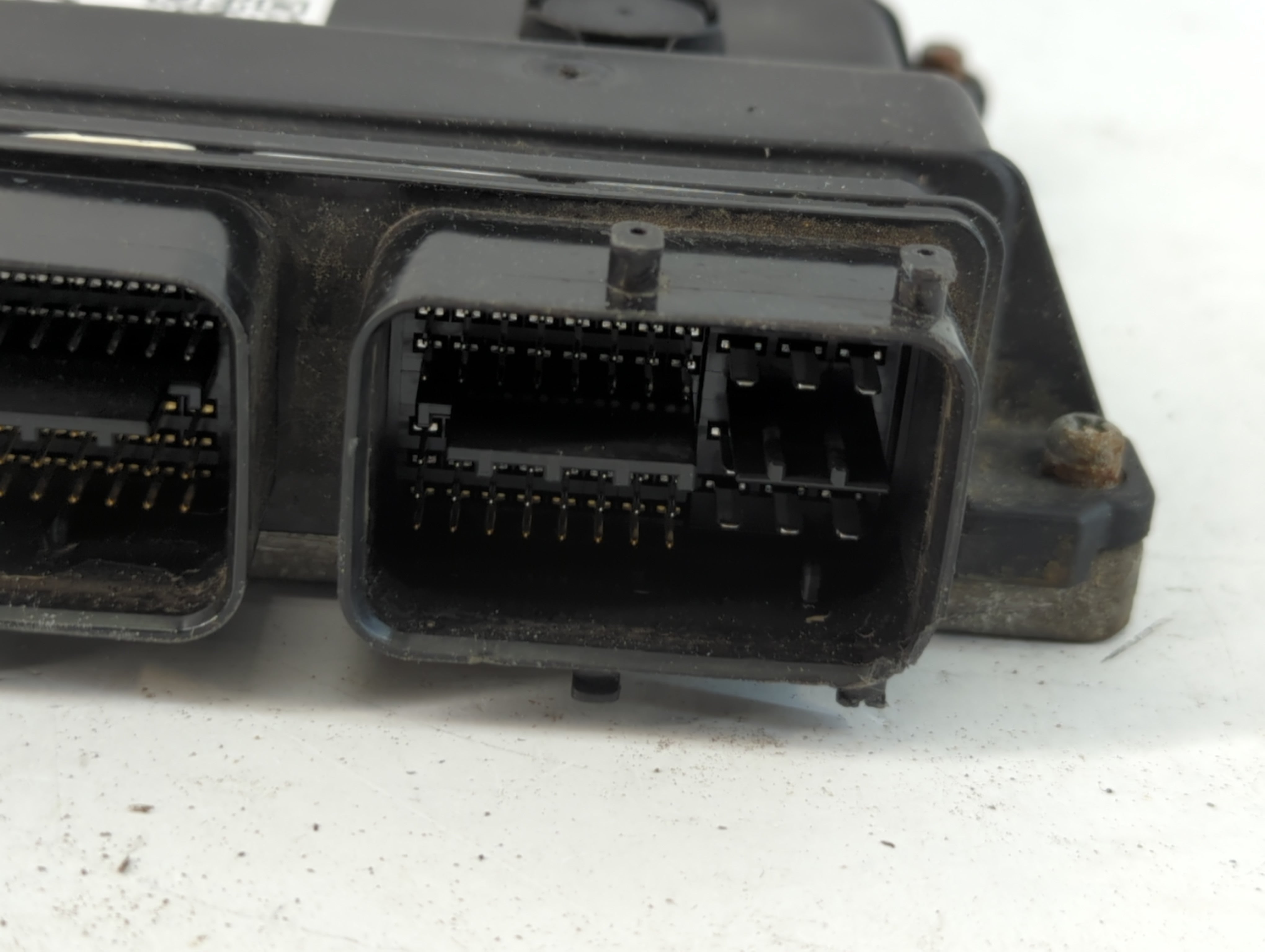 2015-2016 Toyota Sienna PCM Engine Control Computer ECU ECM PCU OEM P/N:89661-08420 Fits Fits 2015 2016 OEM Used Auto Parts - Oemusedautoparts1.com