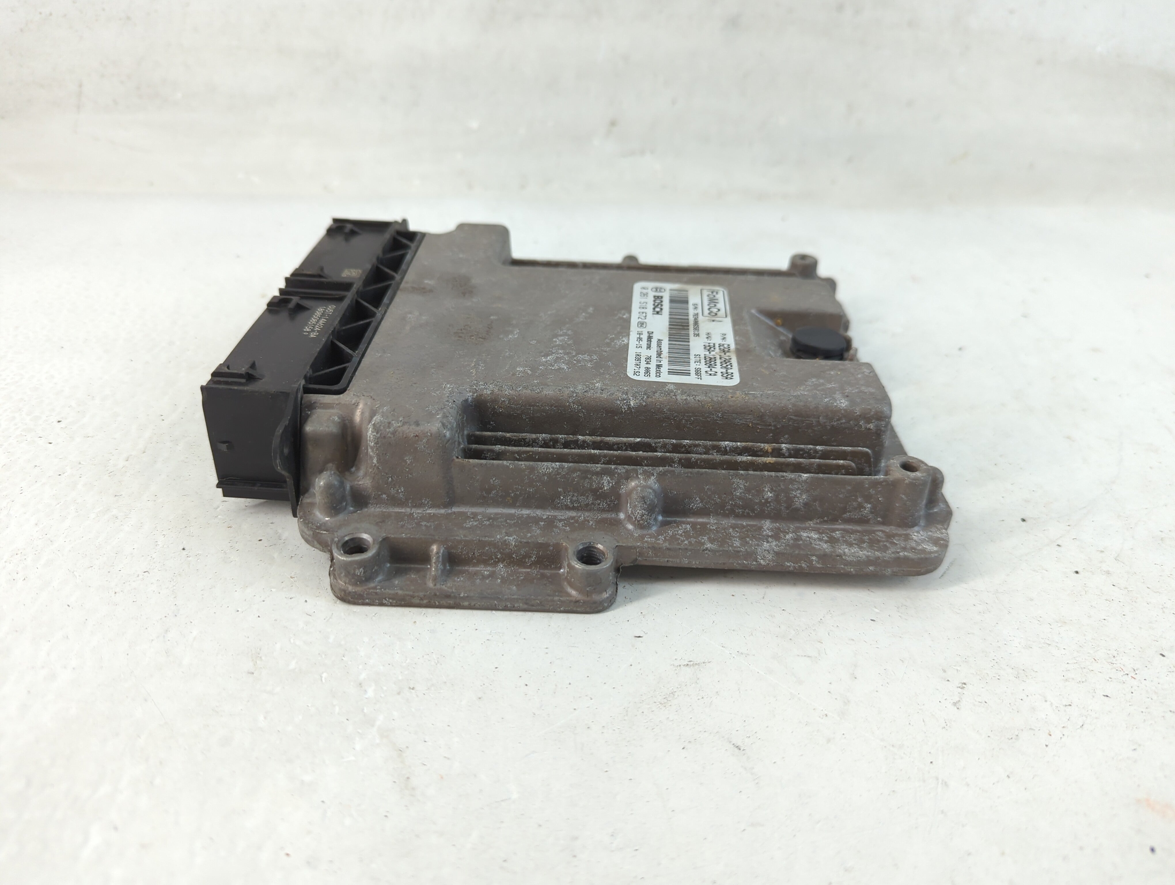 2015-2018 Ford Edge PCM Engine Control Computer ECU ECM PCU OEM P/N:0 261 S18 672 FB5A-12B684-CA Fits OEM Used Auto Parts - Oemusedautoparts1.com