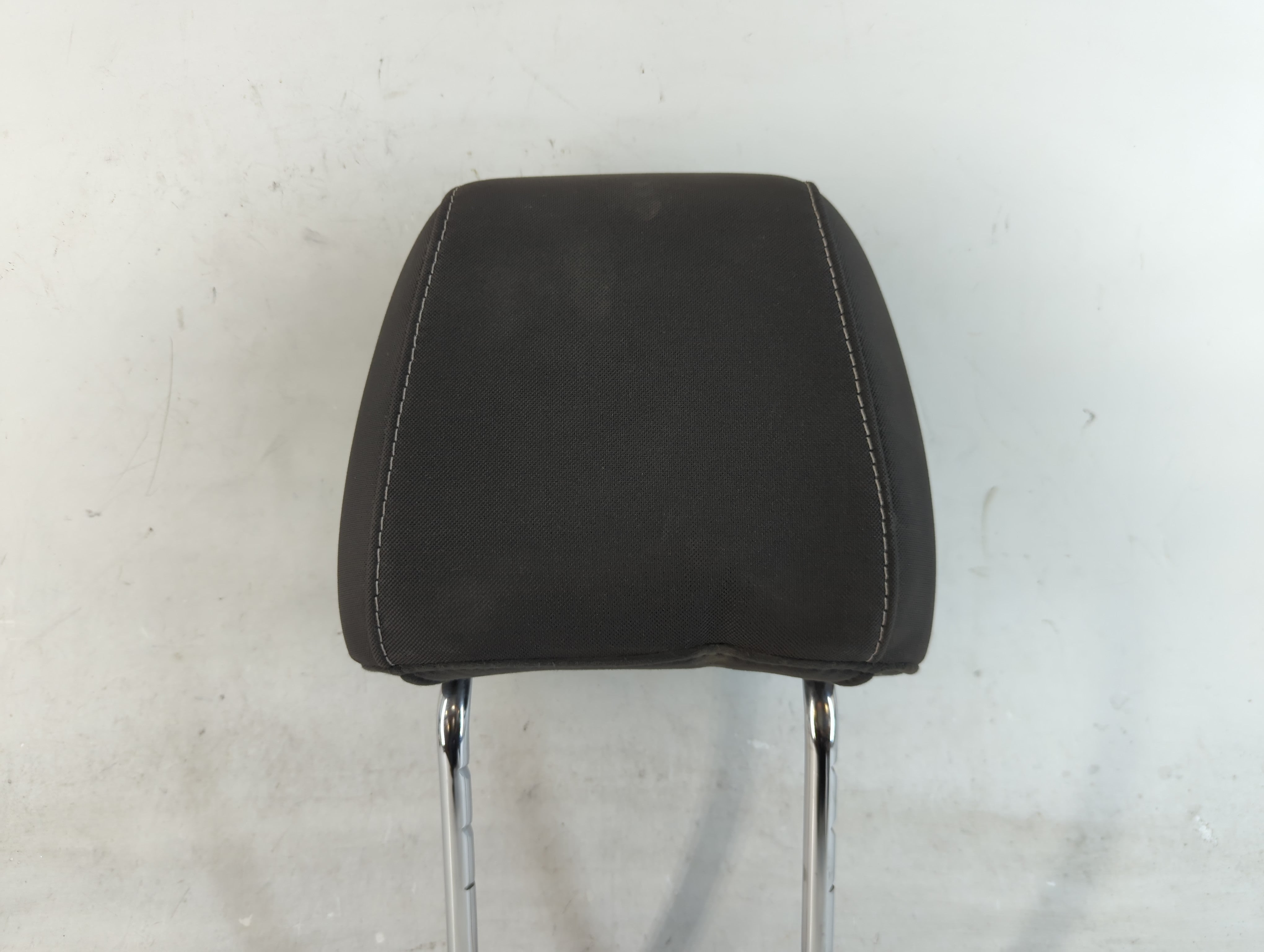 2014 Ford Escape Headrest Head Rest Front Driver Passenger Seat Fits OEM Used Auto Parts - Oemusedautoparts1.com