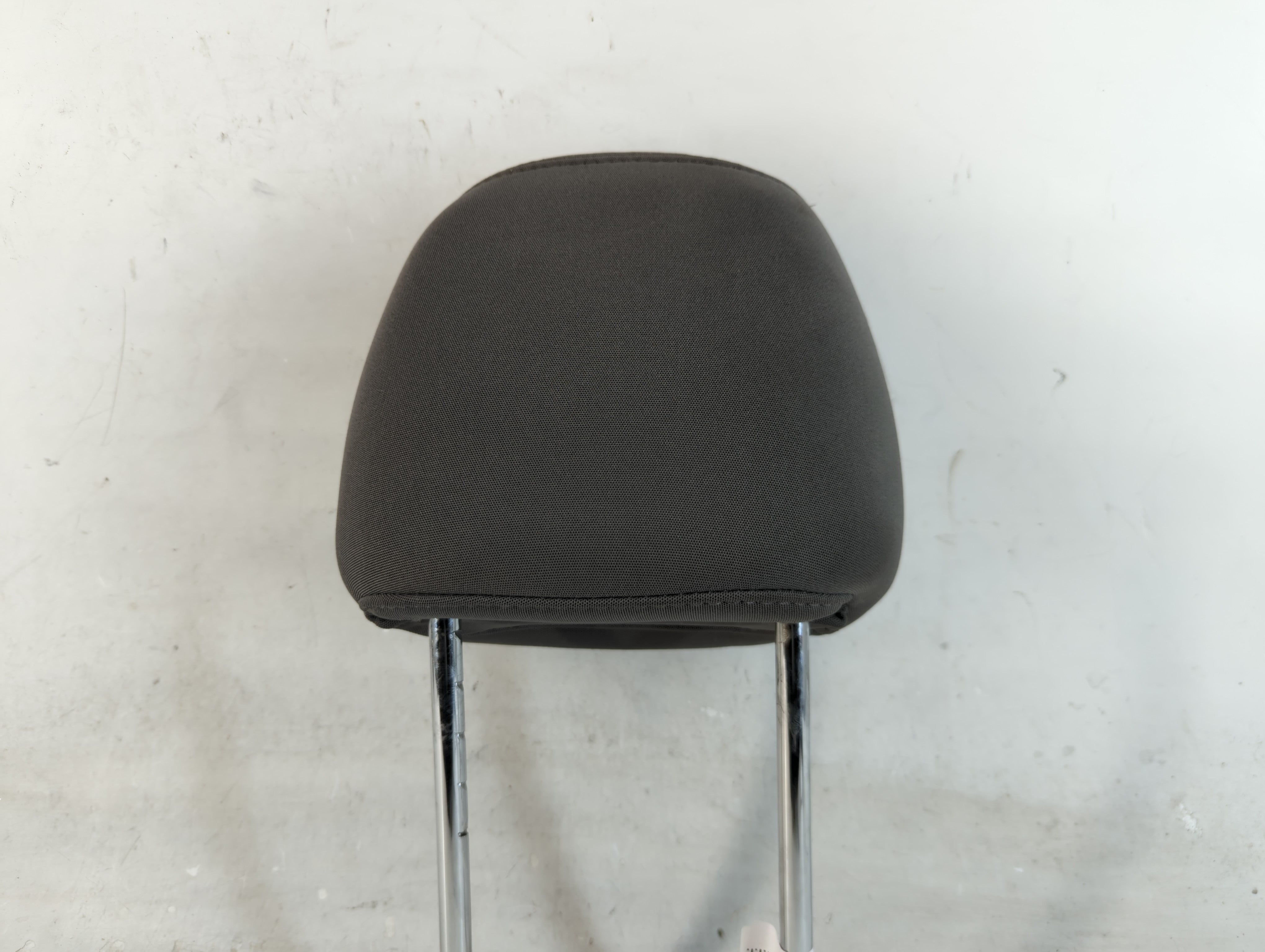 2013-2015 Hyundai Elantra Headrest Head Rest Front Driver Passenger Seat Fits Fits 2013 2014 2015 OEM Used Auto Parts - Oemusedautoparts1.com