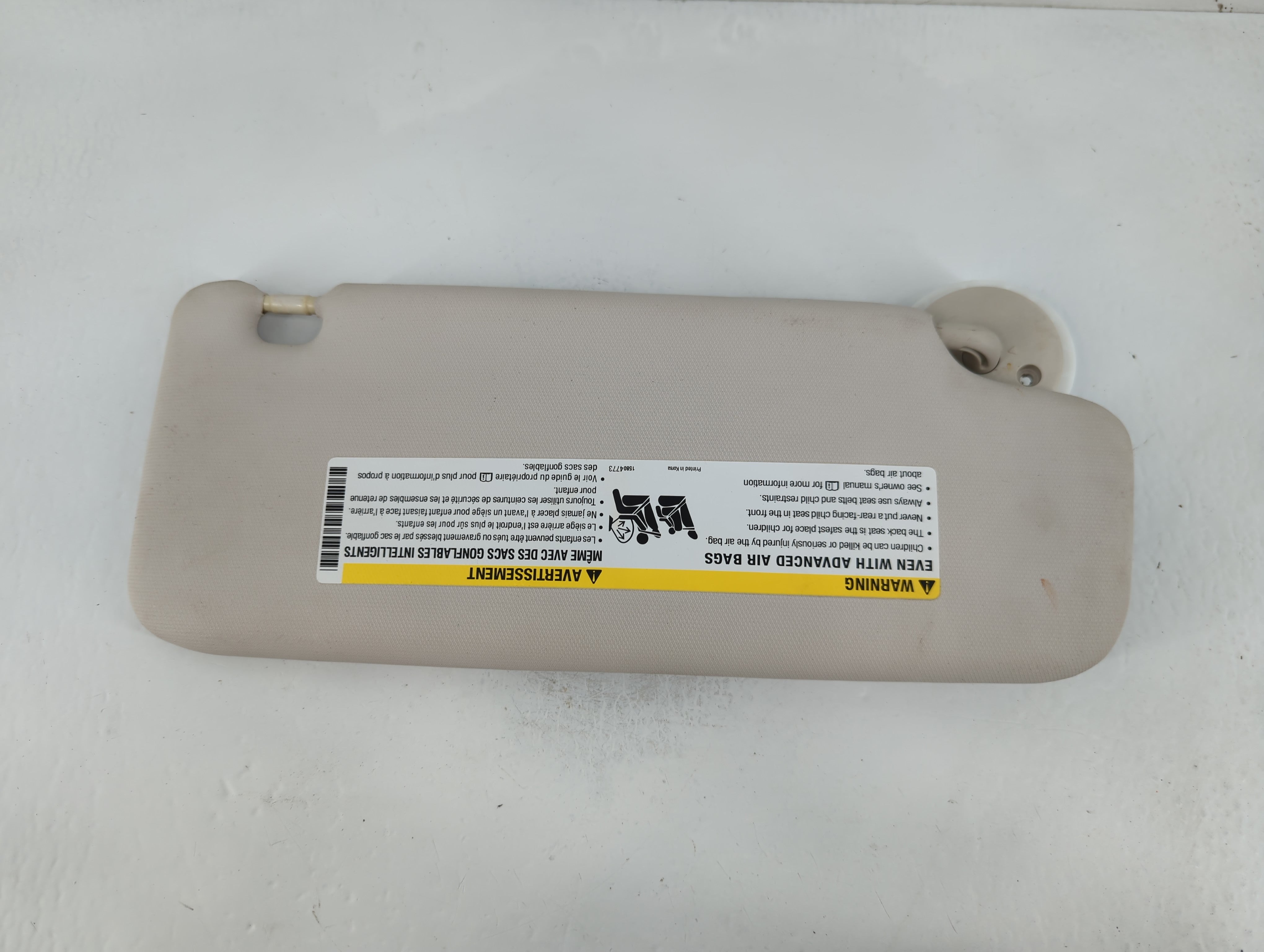 2016 Chevrolet Cruze Sun Visor Shade Replacement Driver Left Mirror Fits OEM Used Auto Parts - Oemusedautoparts1.com
