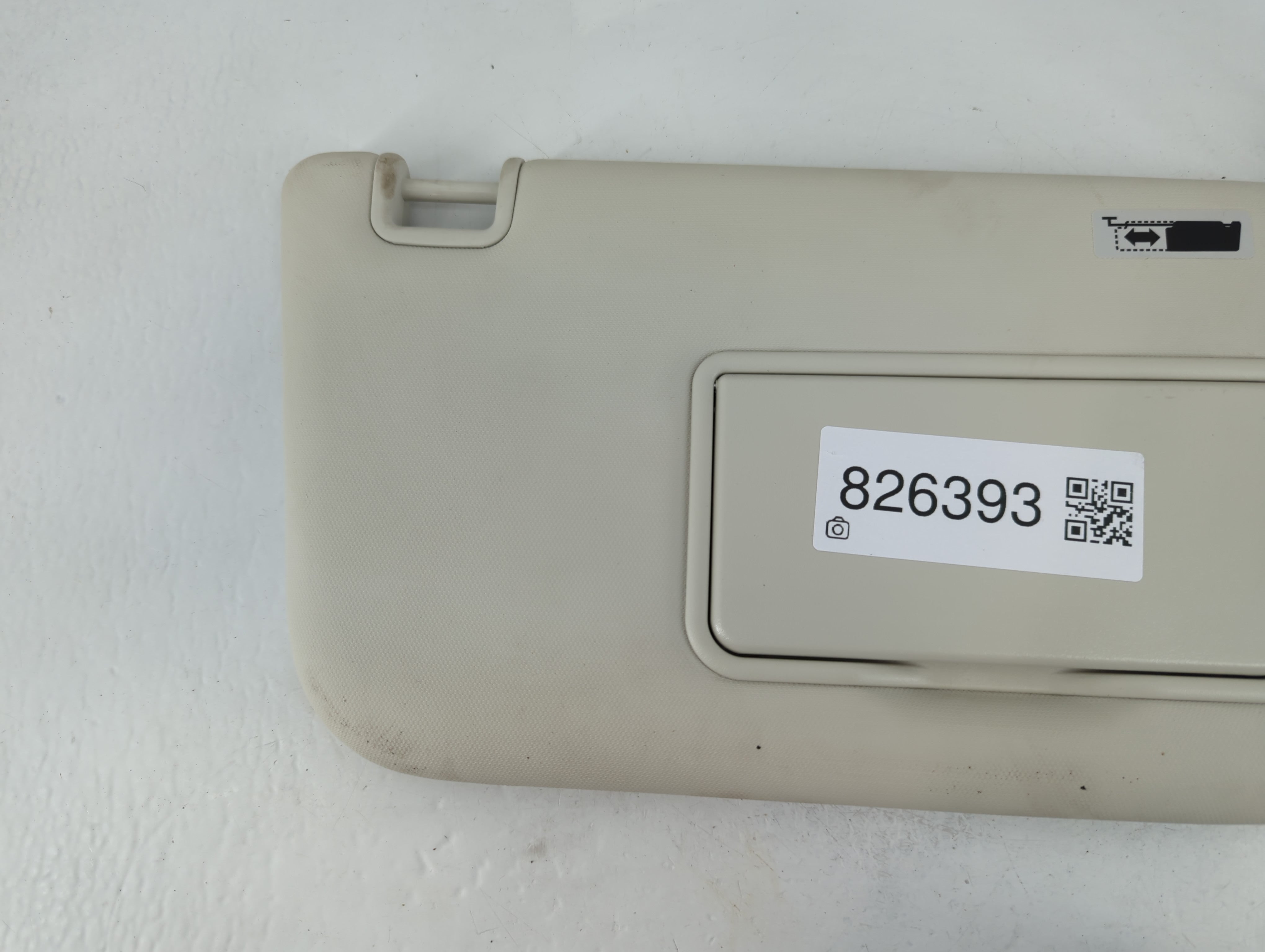 2013-2019 Ford Escape Sun Visor Shade Replacement Passenger Right Mirror Fits Fits 2013 2014 2015 2016 2017 2018 2019 OEM Used Auto Parts - Oemusedautoparts1.com