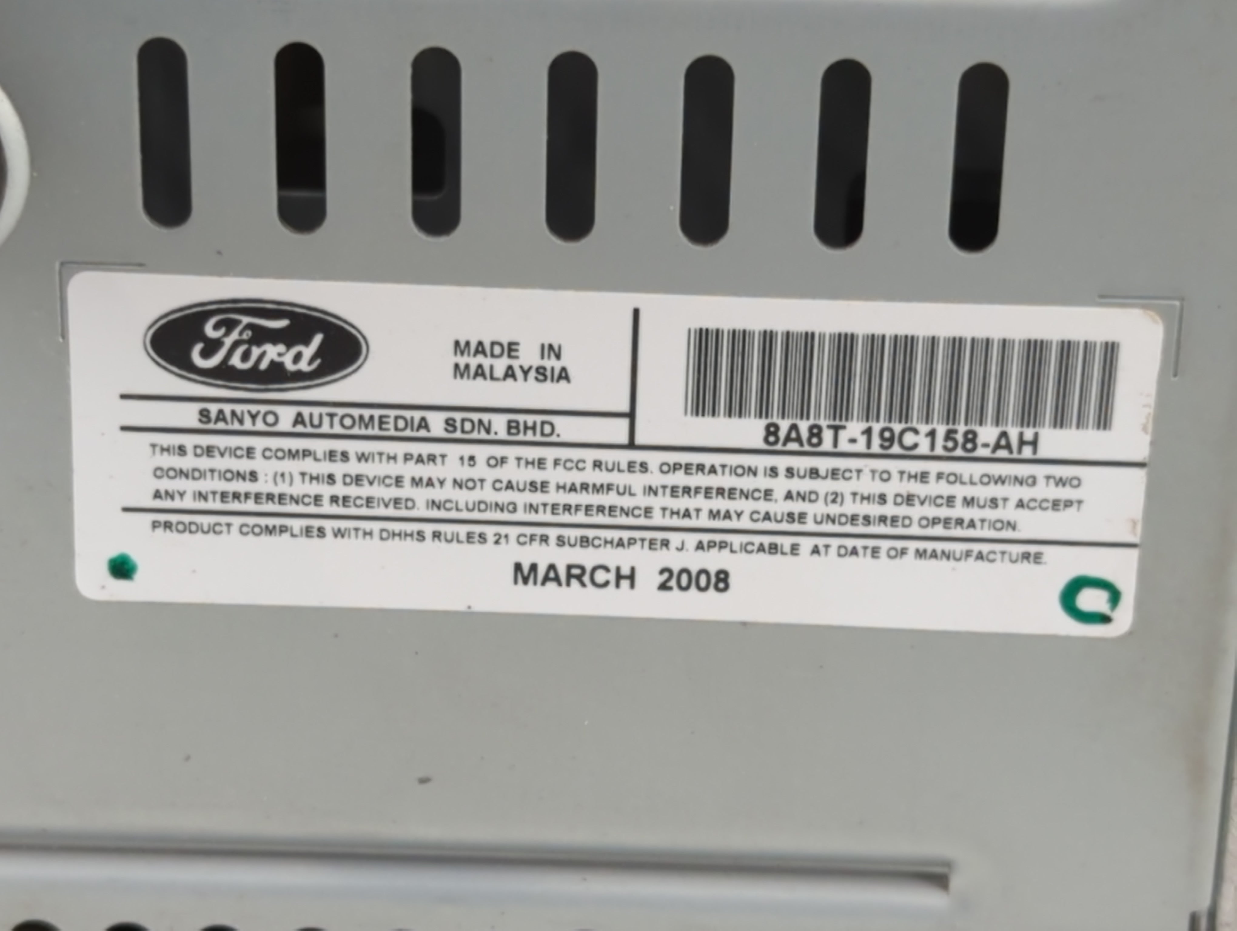 2009 Ford Flex Radio AM FM Cd Player Receiver Replacement P/N:8A8T-19C107-AH Fits OEM Used Auto Parts - Oemusedautoparts1.com