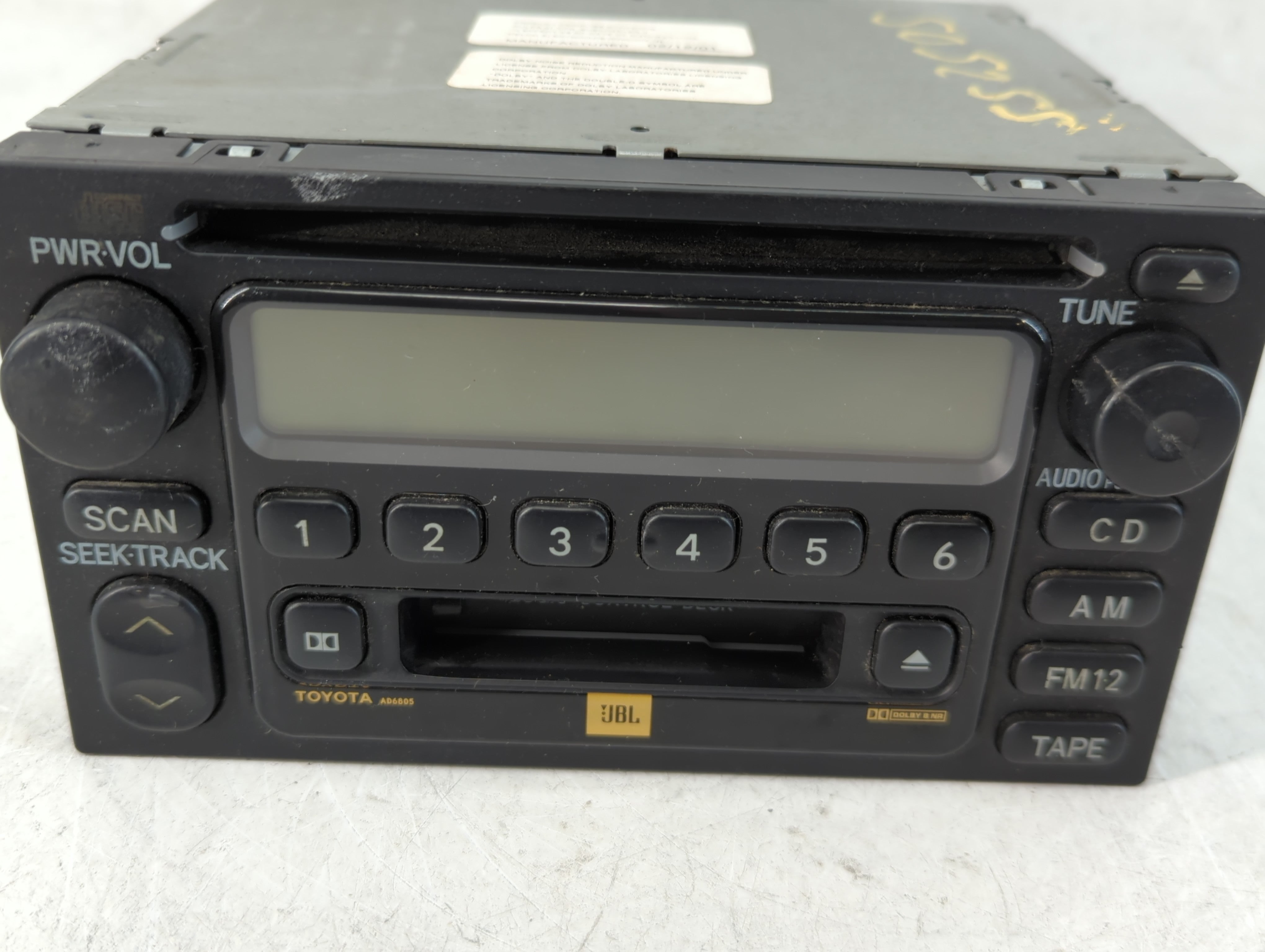 2001 Toyota Camry Radio AM FM Cd Player Receiver Replacement P/N:86120-08120 Fits OEM Used Auto Parts - Oemusedautoparts1.com