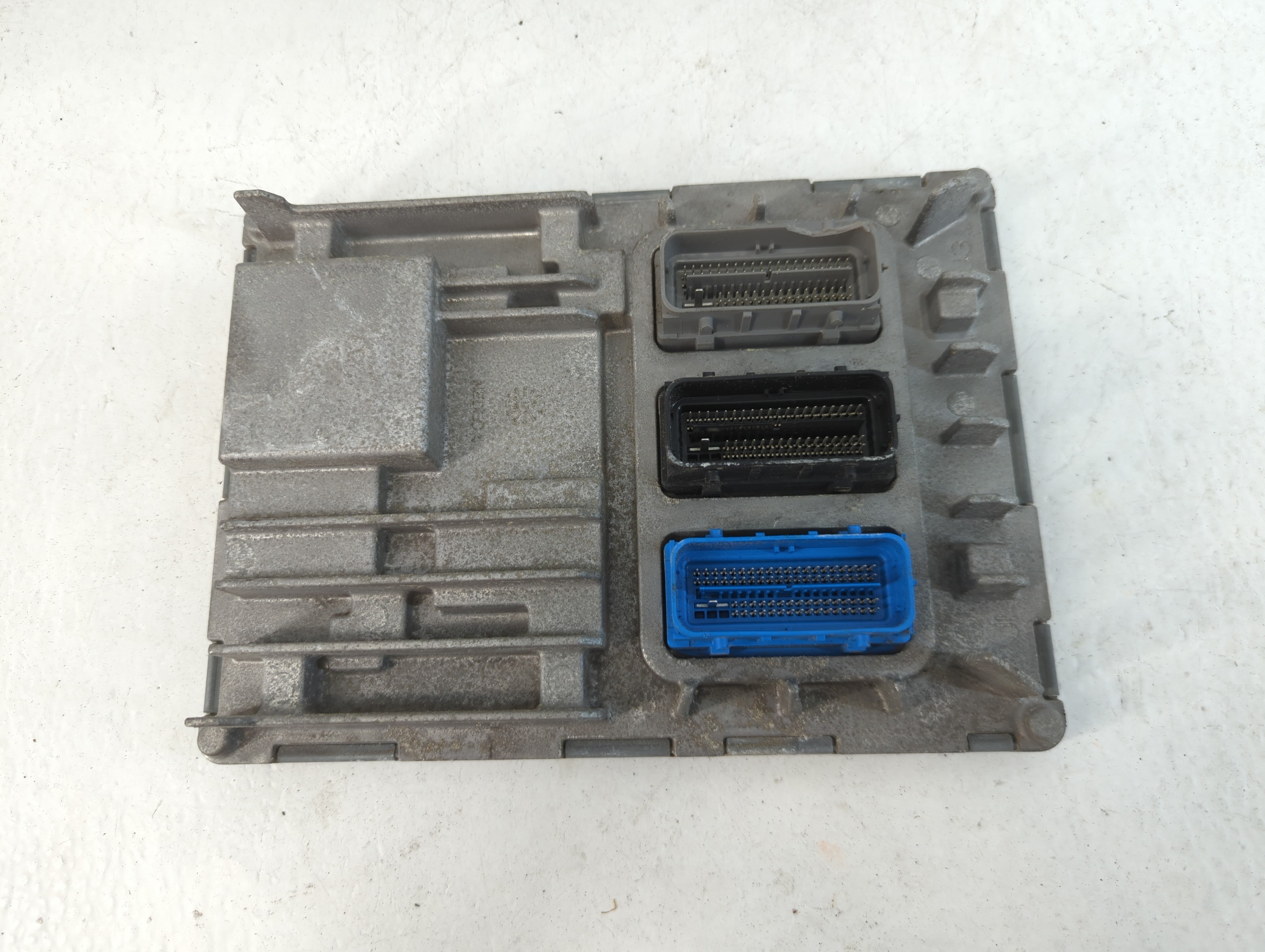 2017-2022 Gmc Acadia PCM Engine Control Computer ECU ECM PCU OEM P/N:12687483 Fits Fits 2016 2017 2018 2019 2020 2021 2022 OEM Used Auto Parts - Oemusedautoparts1.com