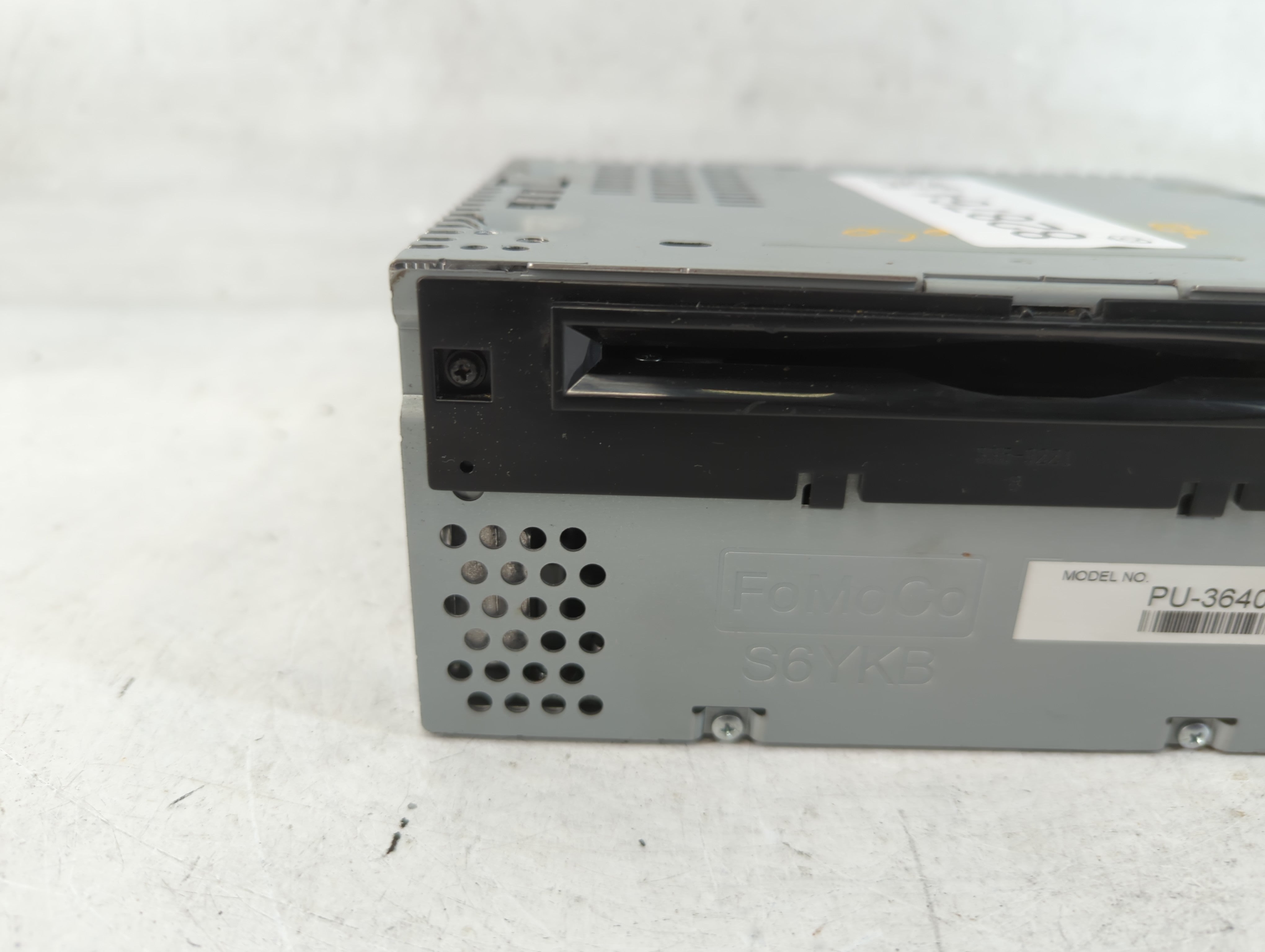 2017-2018 Ford F-150 Radio AM FM Cd Player Receiver Replacement P/N:HL3T-19C107-BC Fits Fits 2017 2018 OEM Used Auto Parts - Oemusedautoparts1.com