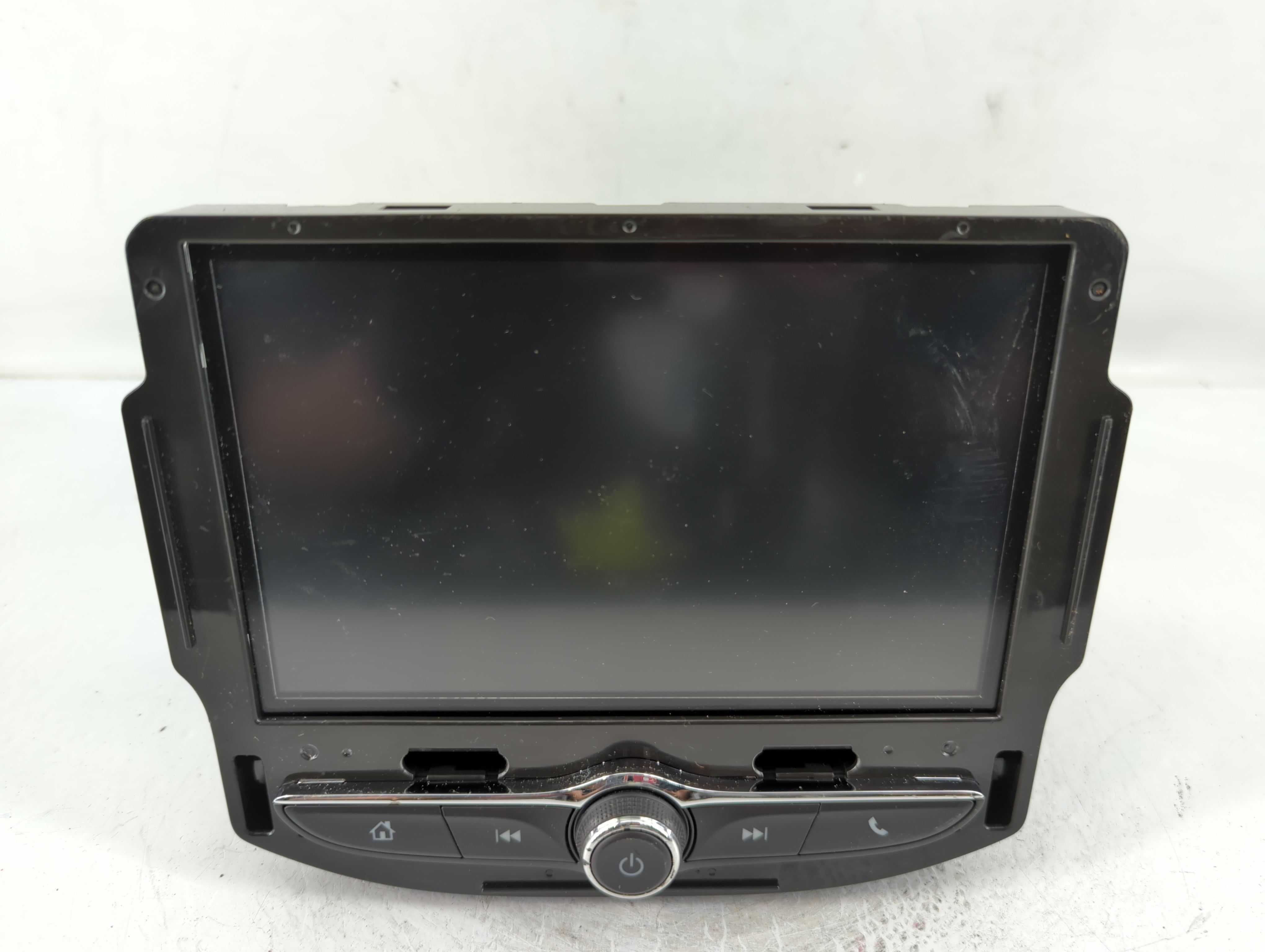 2018-2021 Chevrolet Traverse Radio AM FM Cd Player Receiver Replacement P/N:42554701 Fits Fits 2017 2018 2019 2020 2021 OEM Used Auto Parts - Oemusedautoparts1.com