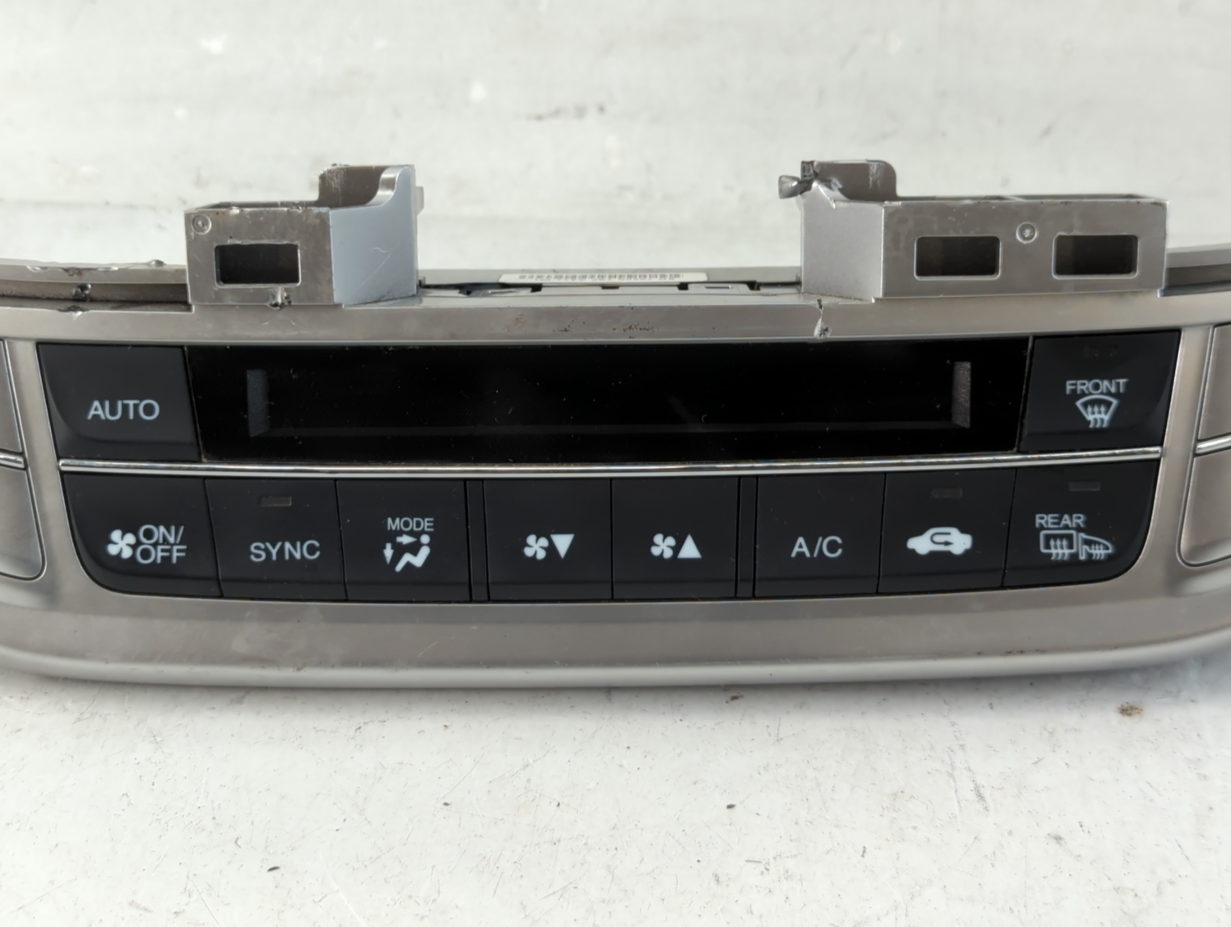 2013-2015 Honda Accord Climate Control Module Temperature AC/Heater Replacement P/N:79600T2FA411M1 Fits Fits 2013 2014 2015 OEM Used Auto Parts - Oemusedautoparts1.com