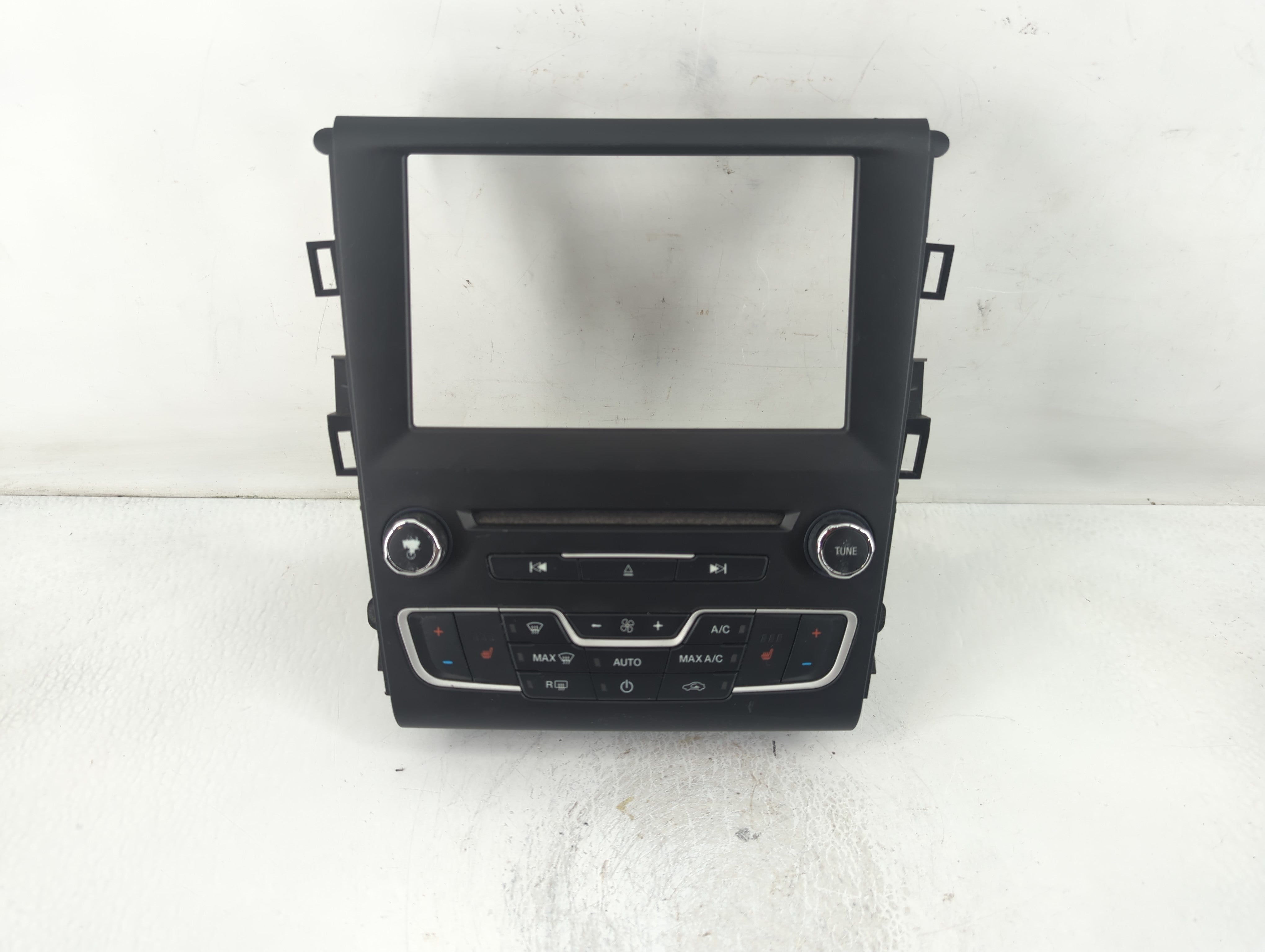 2016-2020 Ford Fusion Radio AM FM Cd Player Receiver Replacement P/N:GS7T-18E245-AEB Fits Fits 2016 2017 2018 2019 2020 OEM Used Auto Parts - Oemusedautoparts1.com