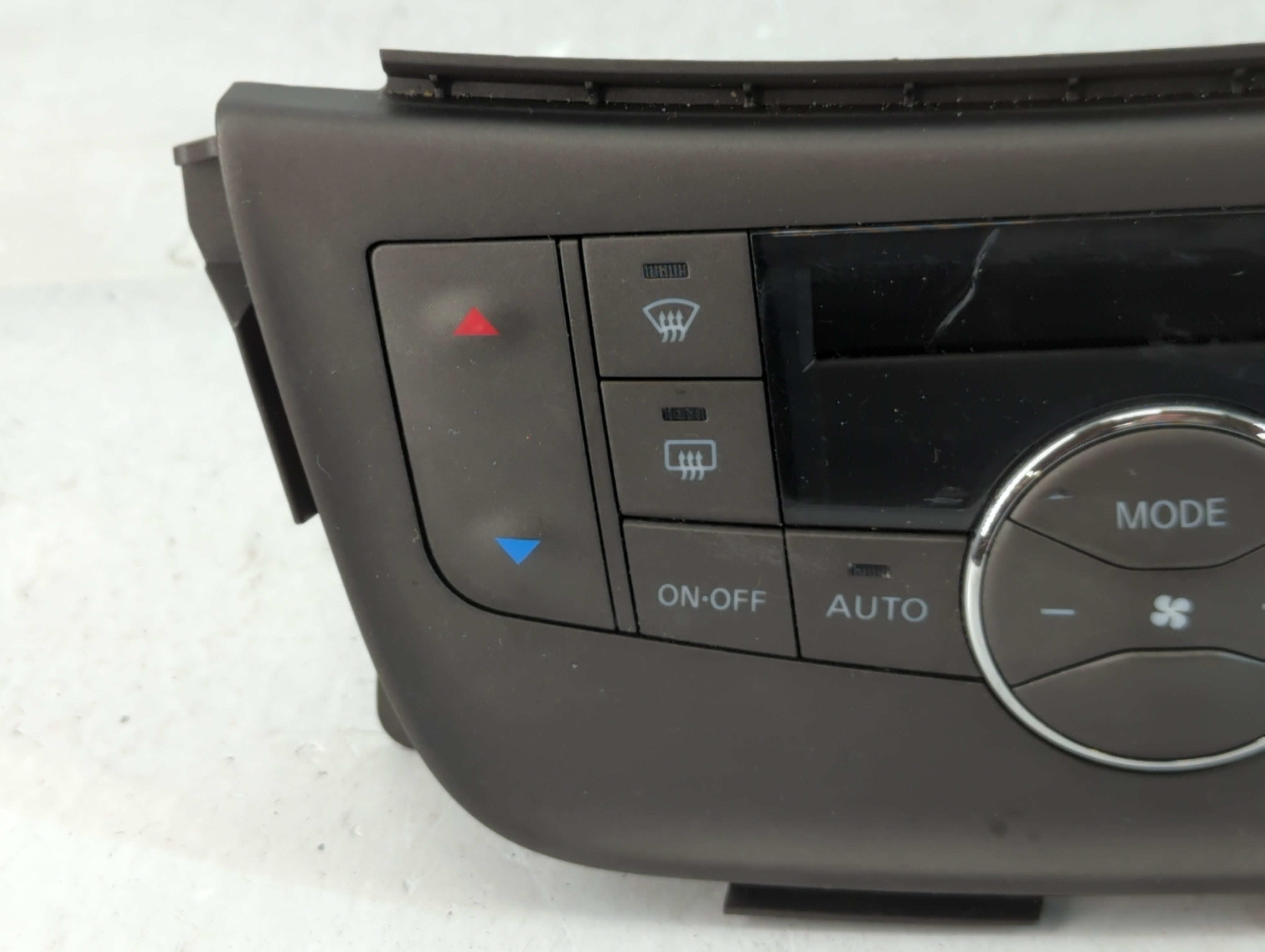 2013-2014 Nissan Sentra Climate Control Module Temperature AC/Heater Replacement P/N:27500 3SG1A Fits Fits 2013 2014 OEM Used Auto Parts - Oemusedautoparts1.com