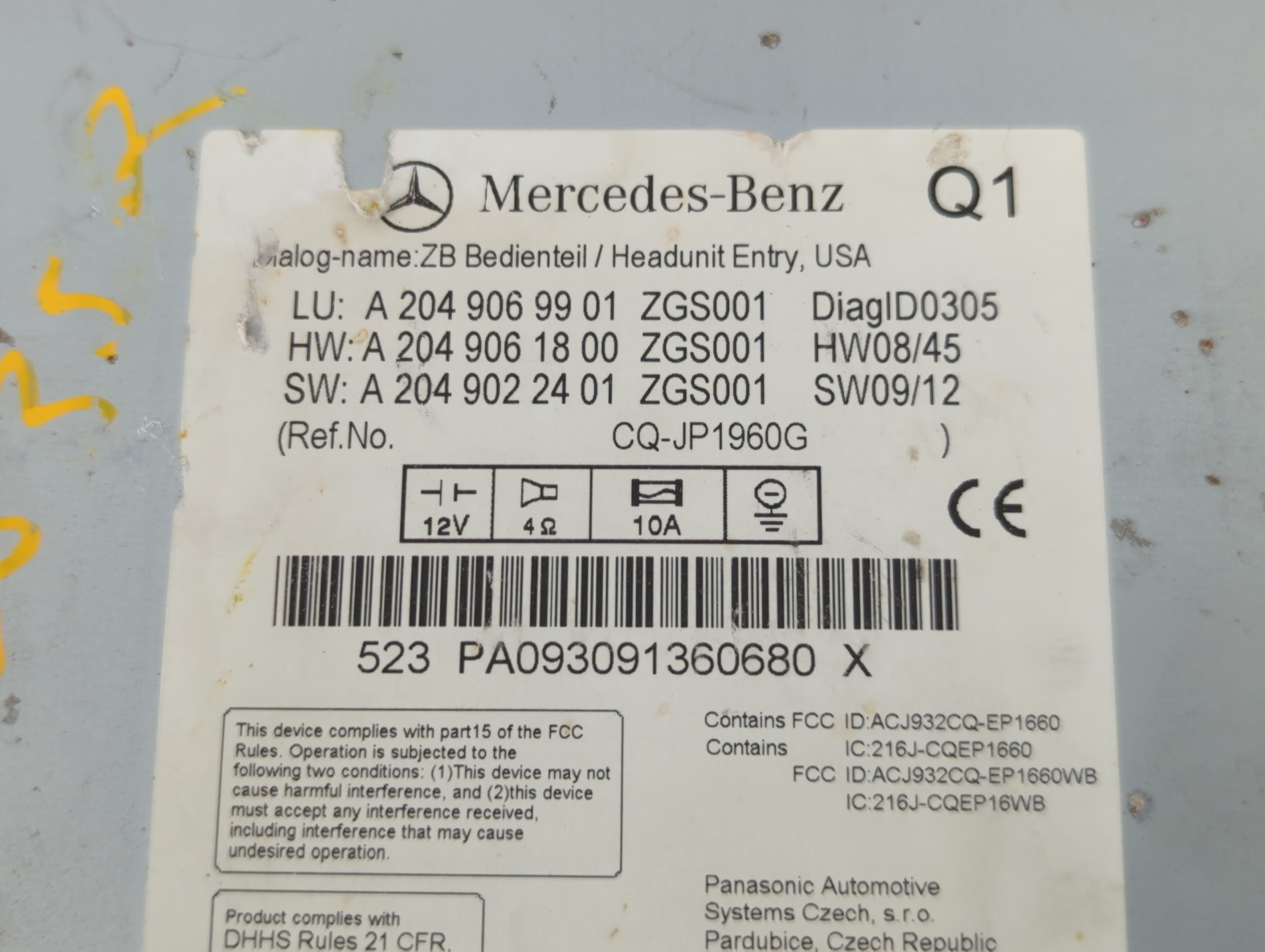 2010 Mercedes-Benz C300 Radio AM FM Cd Player Receiver Replacement P/N:A 204 906 99 01 Fits OEM Used Auto Parts - Oemusedautoparts1.com