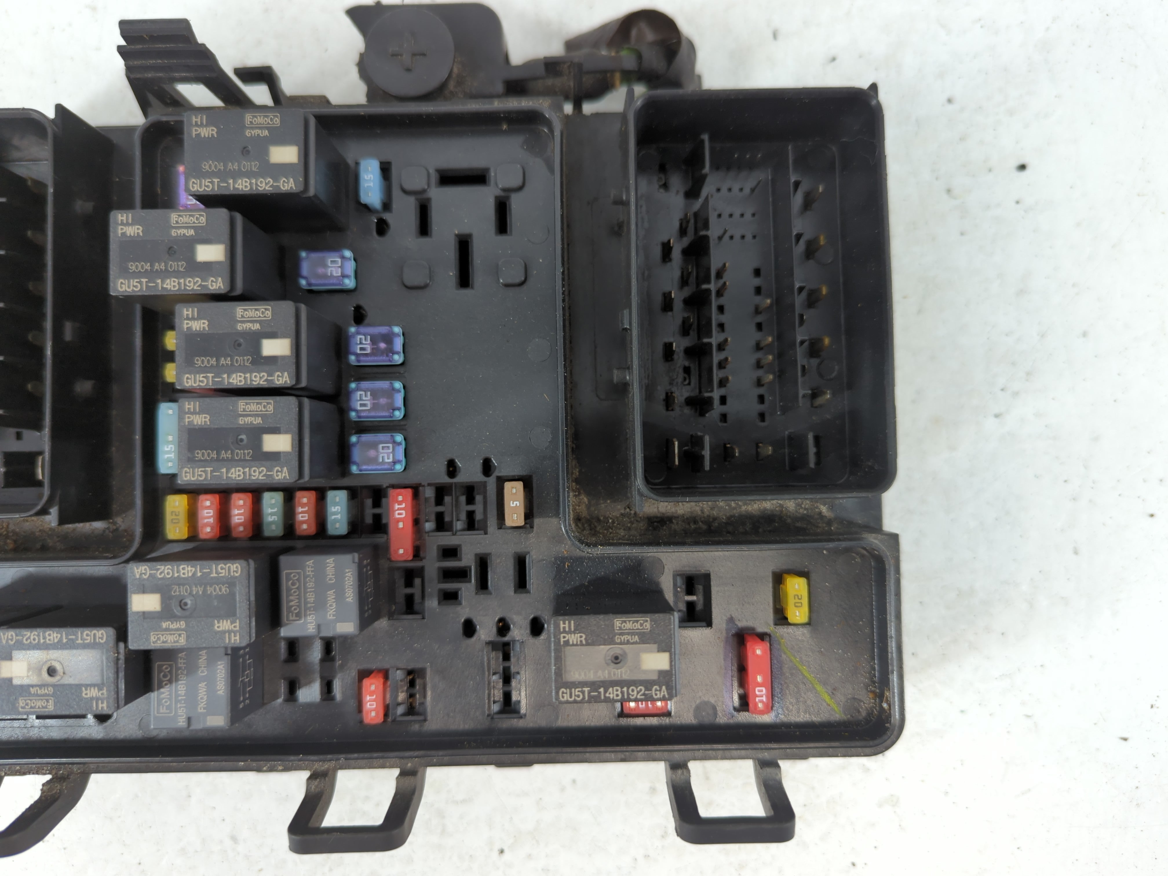 2017-2020 Ford Fusion Fusebox Fuse Box Panel Relay Module P/N:HG9T14D068BC Fits Fits 2017 2018 2019 2020 OEM Used Auto Parts - Oemusedautoparts1.com