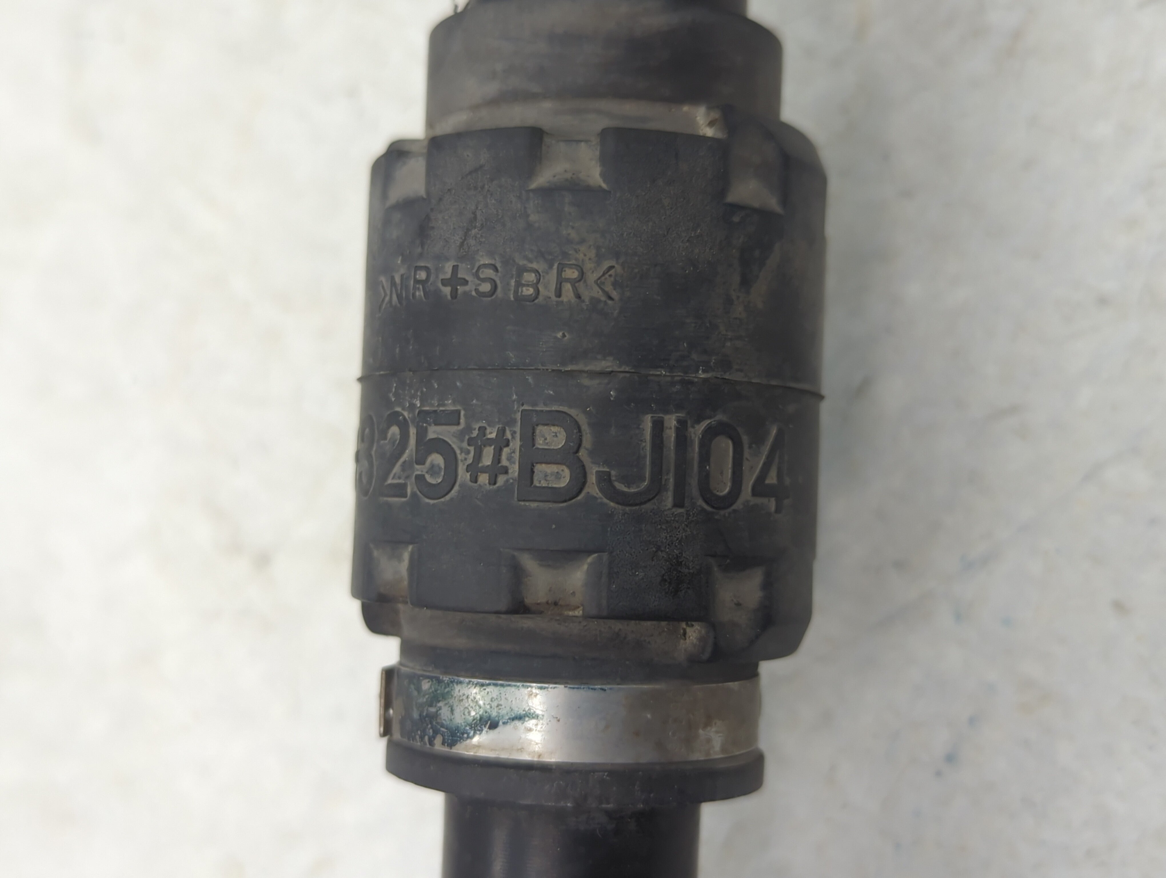 2005-2007 Toyota Avalon Axle Shaft Front Driver Cv C/v - Oemusedautoparts1.com