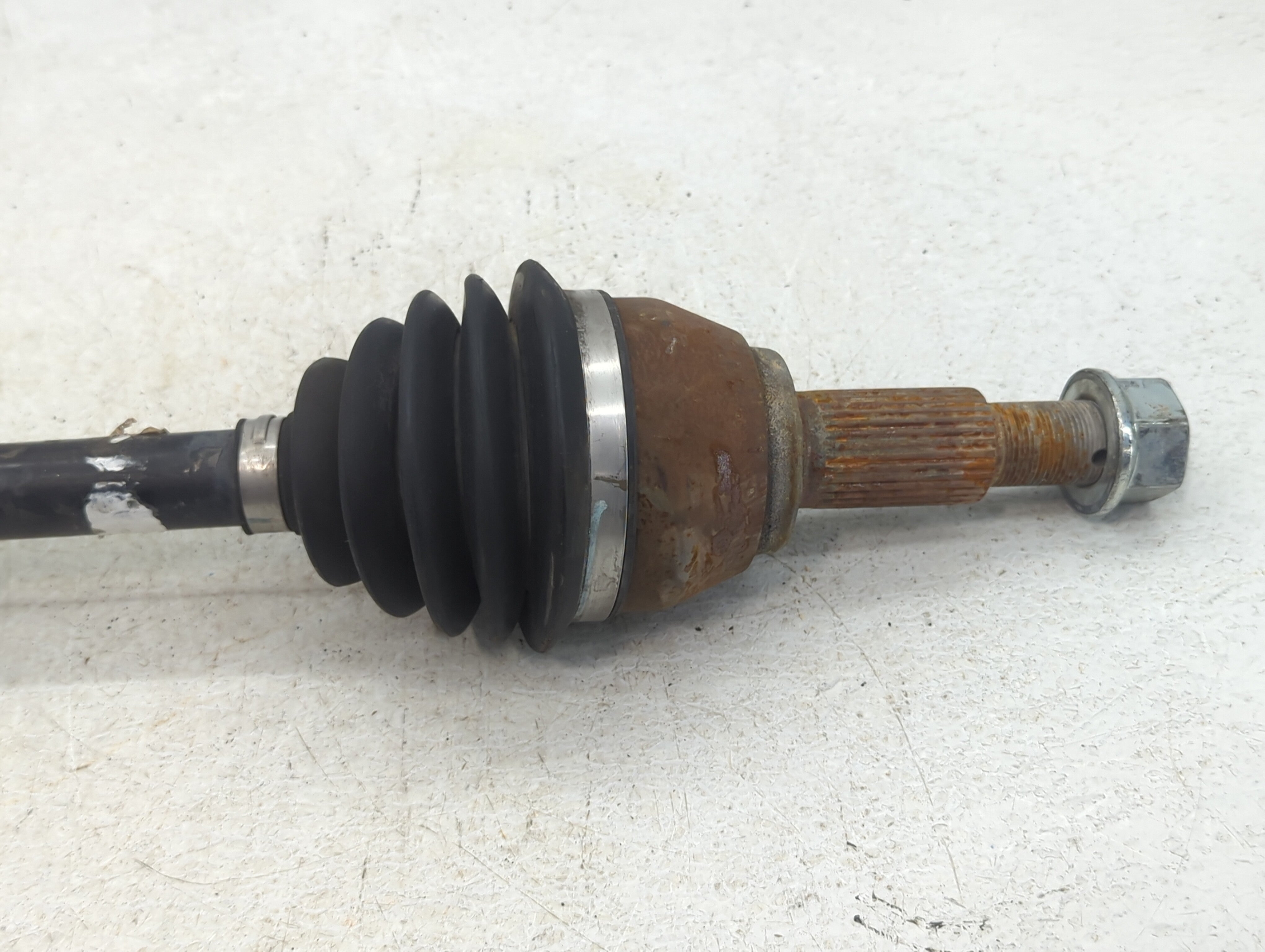 2013-2018 Nissan Altima Axle Shaft Front Driver Cv C/v - Oemusedautoparts1.com