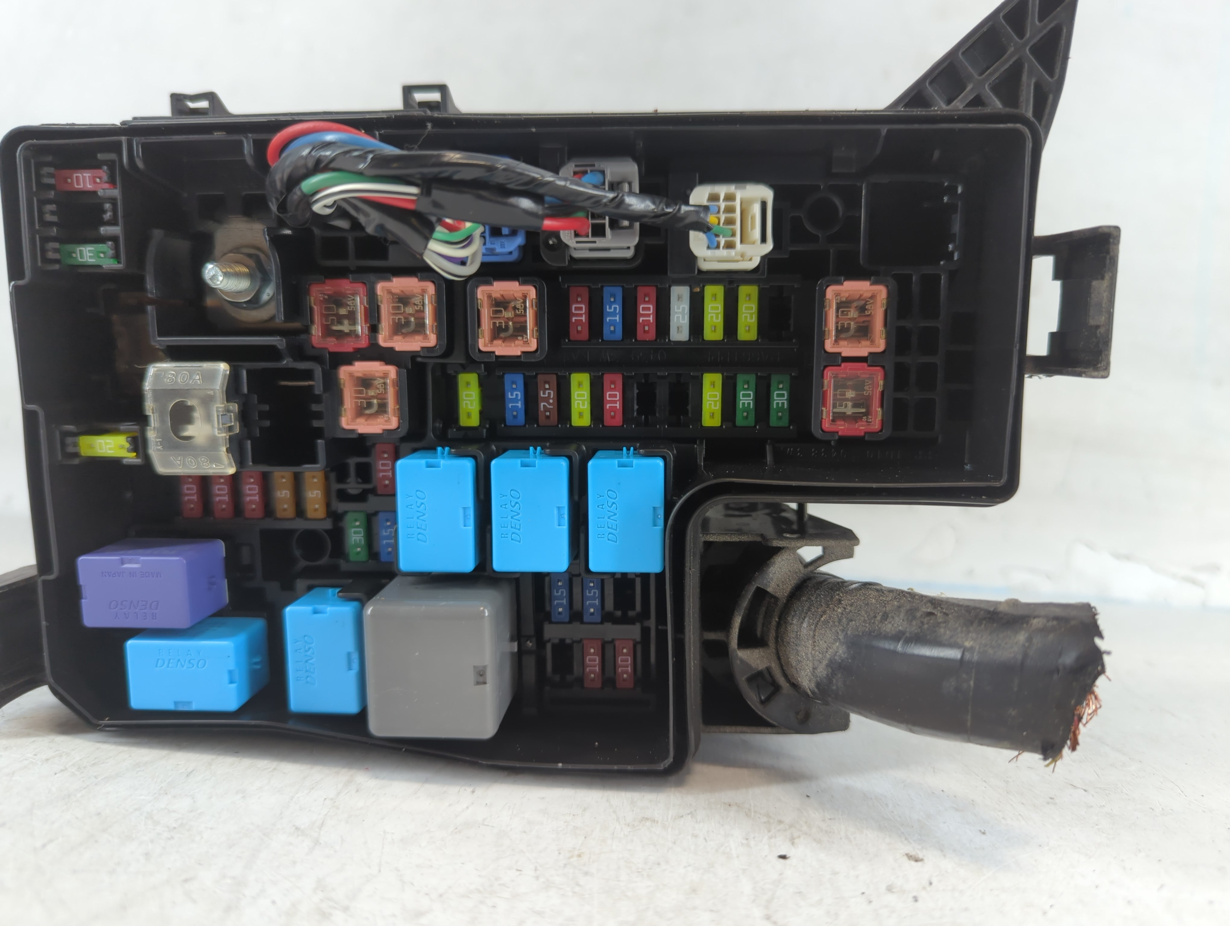 2018-2021 Lexus Nx300 Fusebox Fuse Box Panel Relay Module P/N:82662-78120 Fits Fits 2013 2014 2015 2016 2017 2018 2019 2020 2021 OEM Used Auto Parts - Oemusedautoparts1.com
