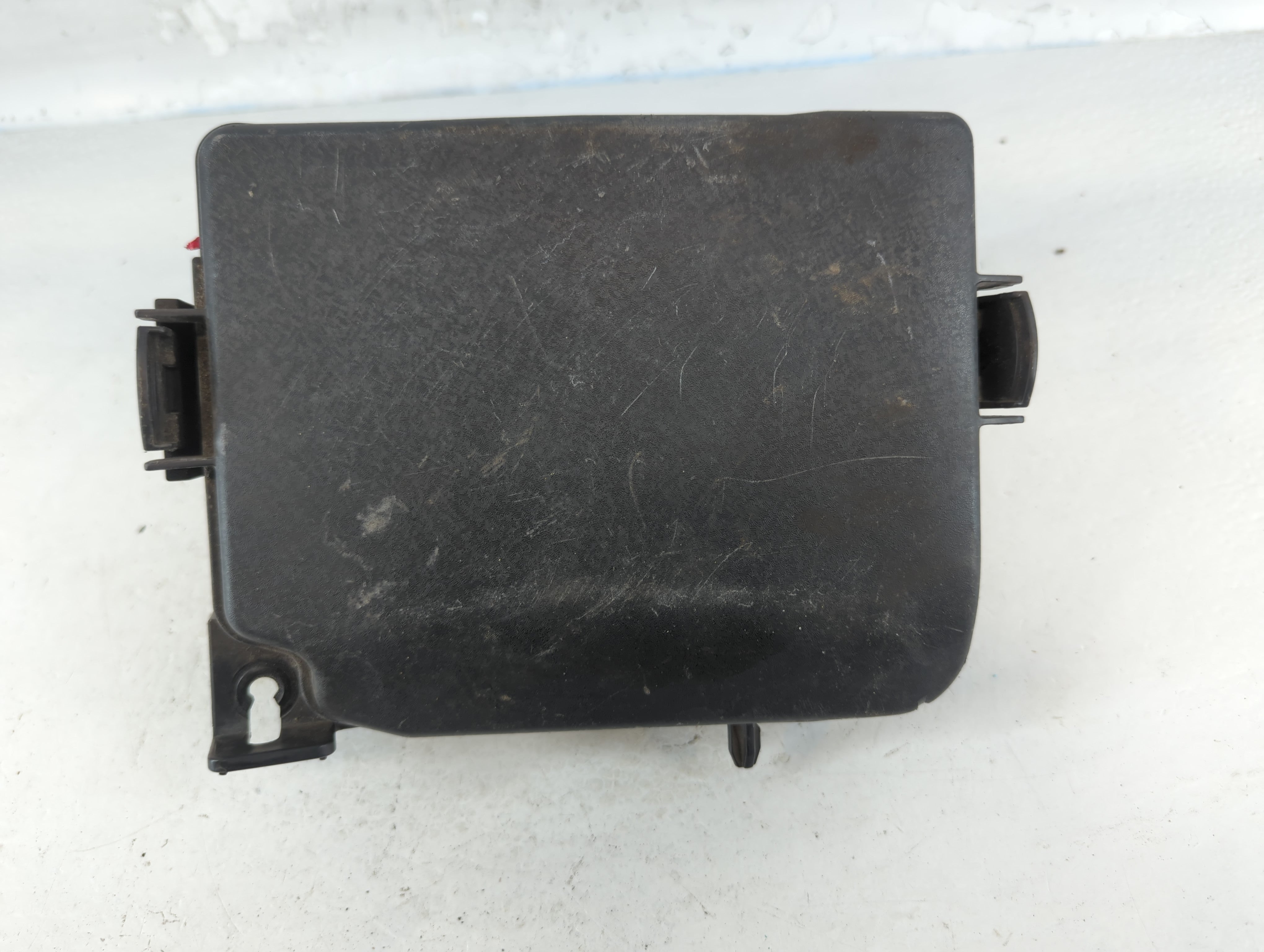 2014-2016 Hyundai Elantra Fusebox Fuse Box Panel Relay Module P/N:91951-3X710 Fits Fits 2014 2015 2016 OEM Used Auto Parts - Oemusedautoparts1.com